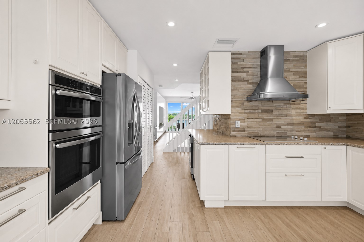 4234 N Ocean Dr, Hollywood FL 33019