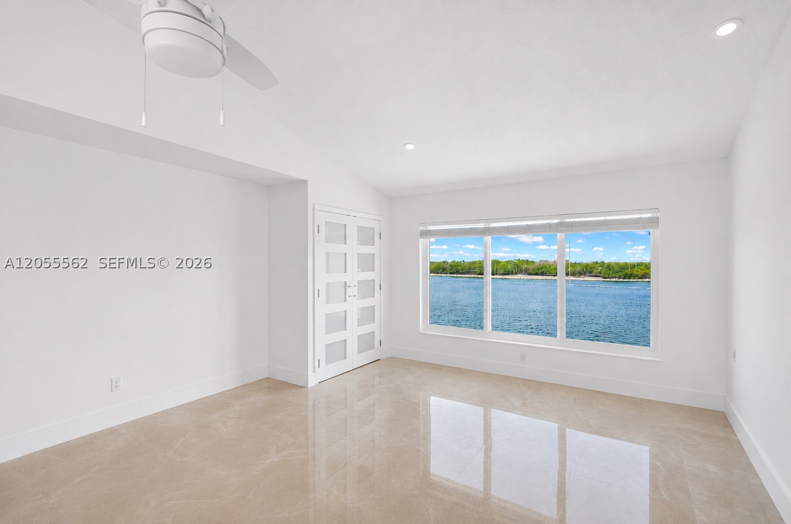 4234 N Ocean Dr, Hollywood FL 33019