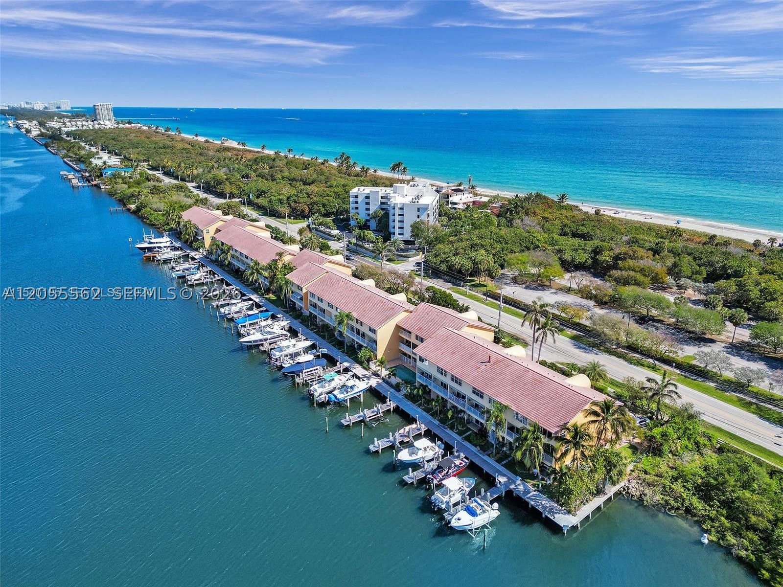 4234 N Ocean Dr, Hollywood FL 33019