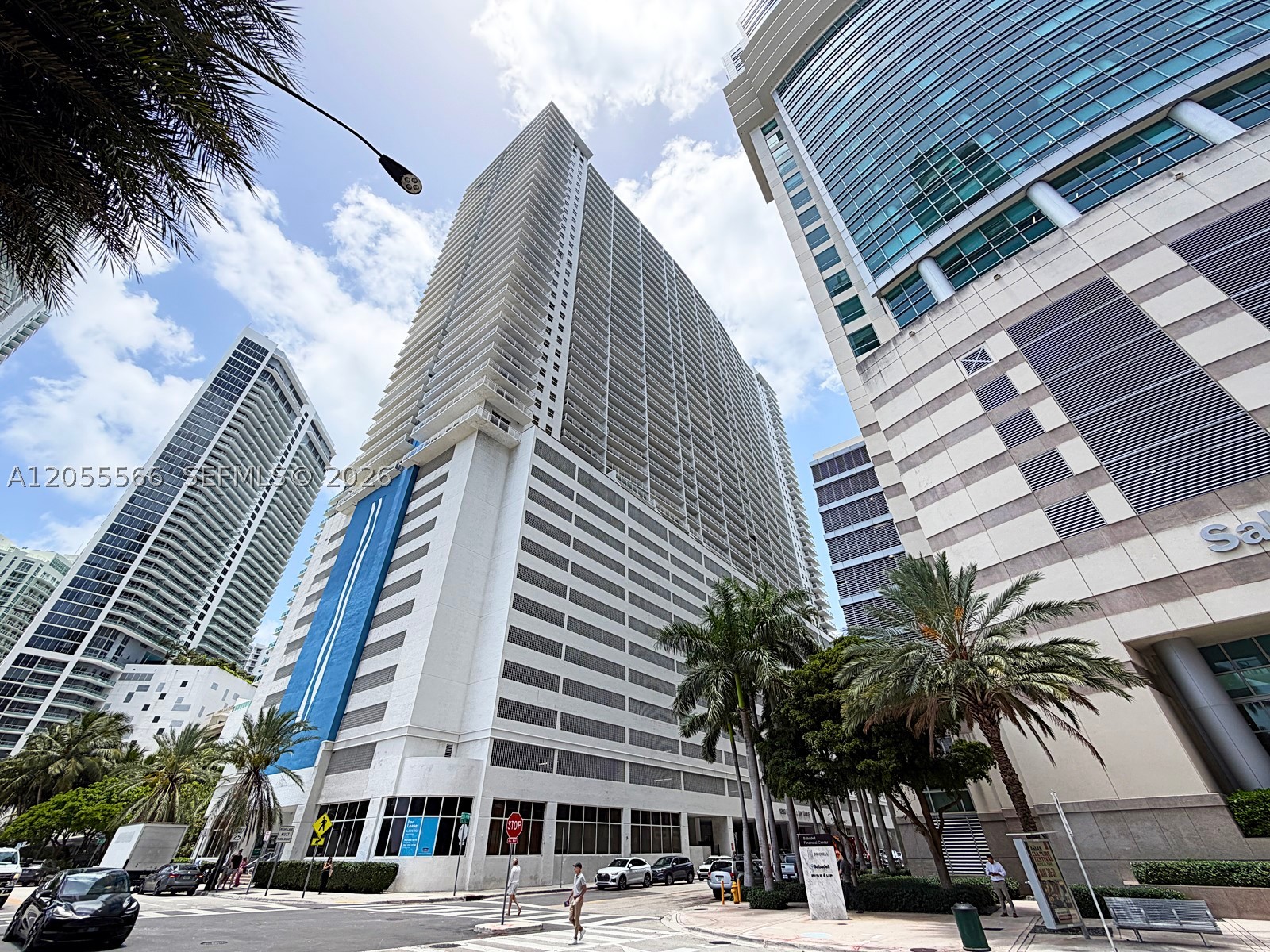 1200 Brickell Bay Dr #3106, Miami FL 33131