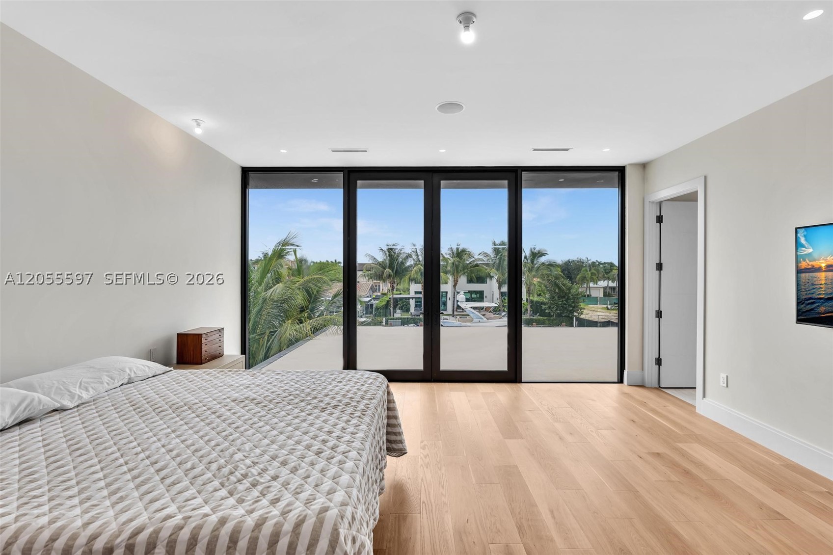 13045 Coronado Ter, North Miami FL 33181