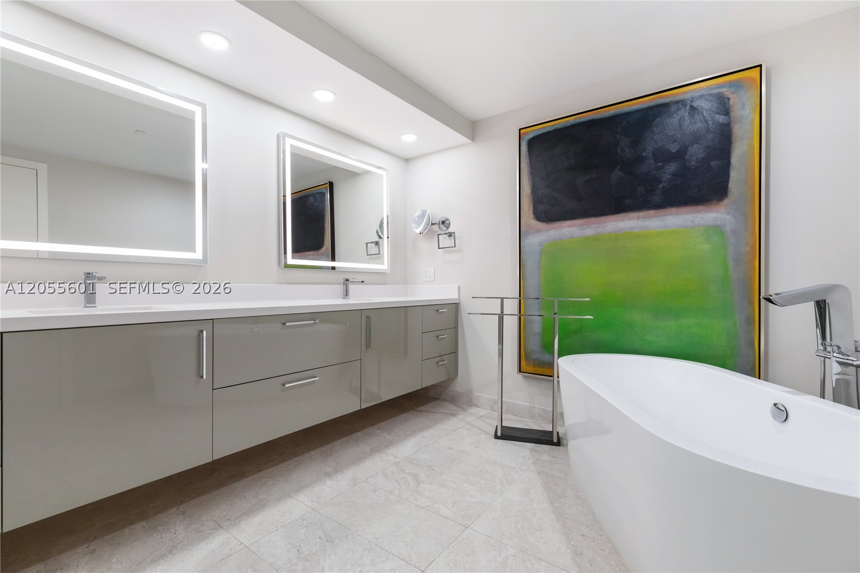 488 NE 18th St #5012, Miami FL 33132