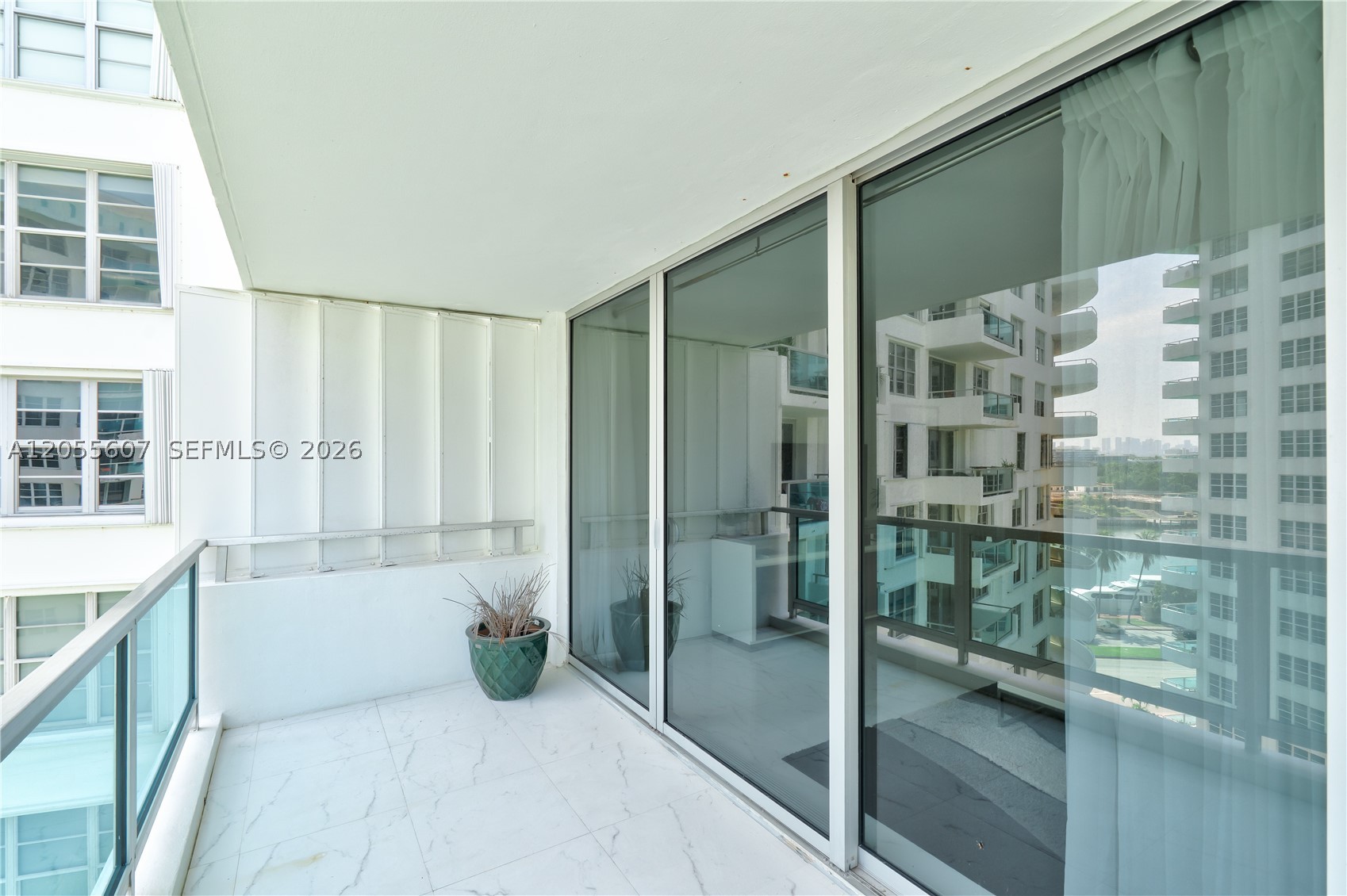 5151 Collins Ave #1027, Miami Beach FL 33140