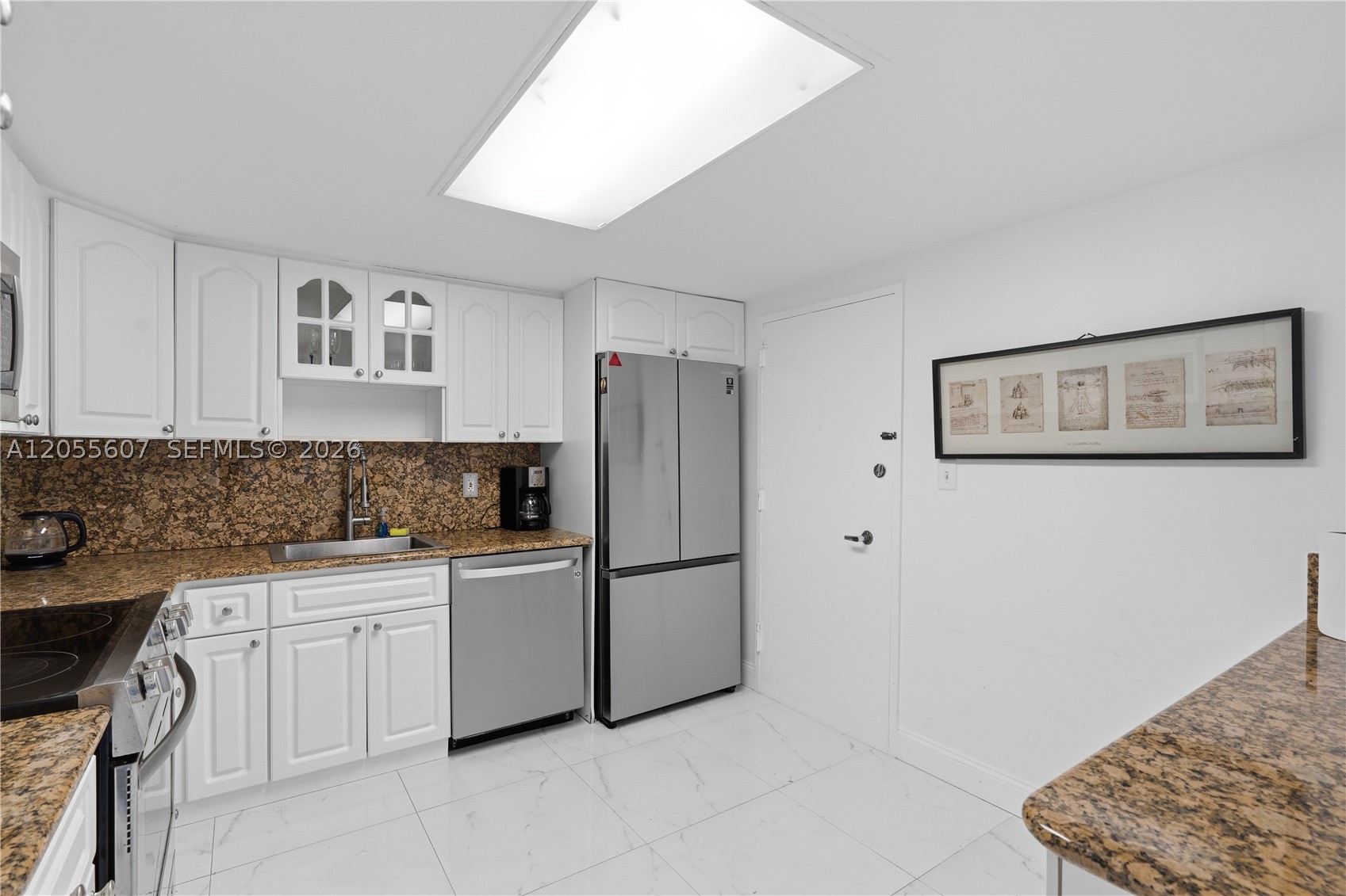 5151 Collins Ave #1027, Miami Beach FL 33140