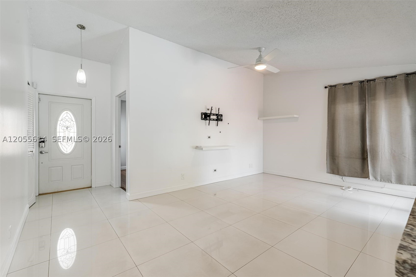 8250 SW 3rd Pl, North Lauderdale FL 33068