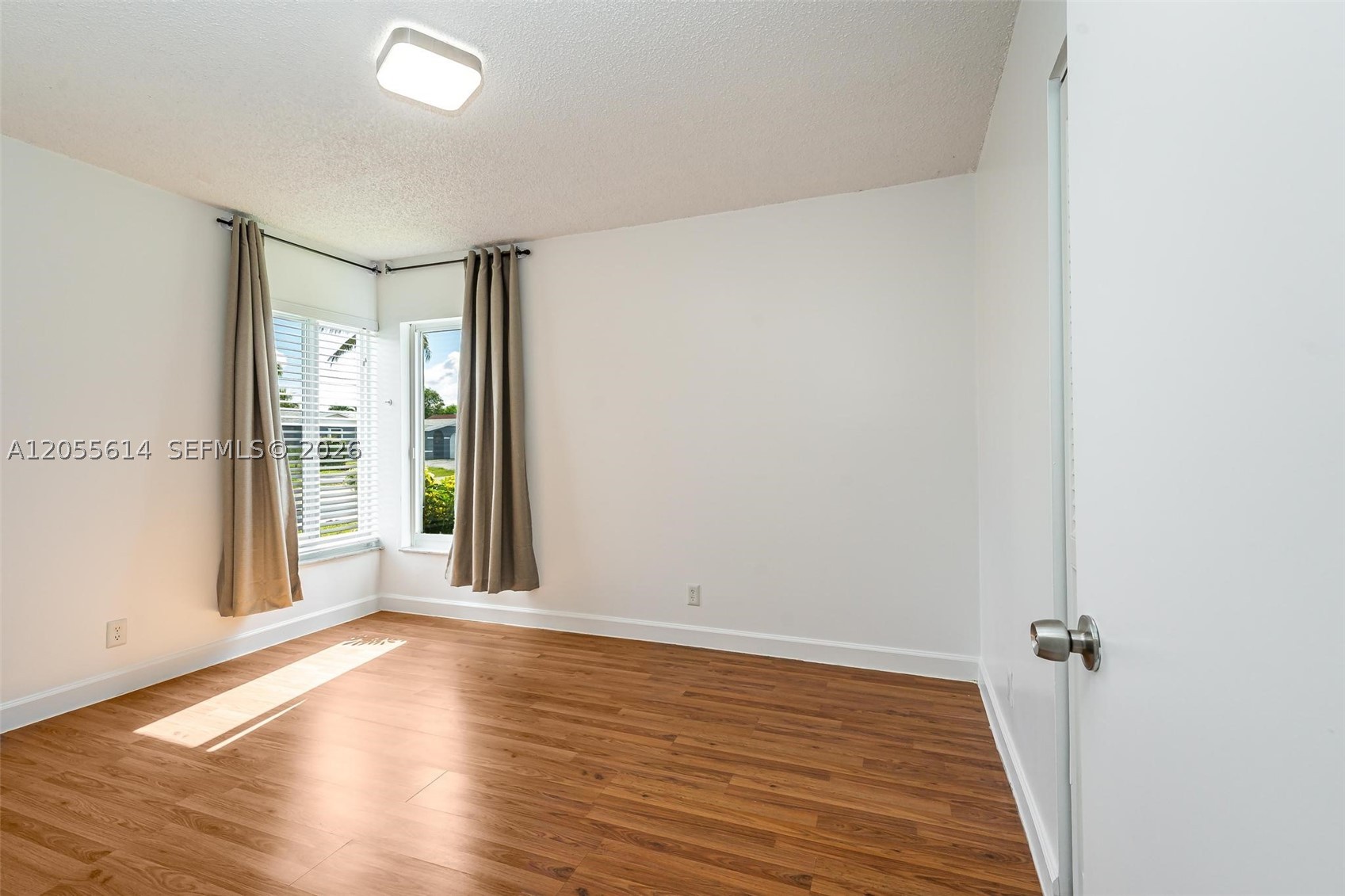 8250 SW 3rd Pl, North Lauderdale FL 33068