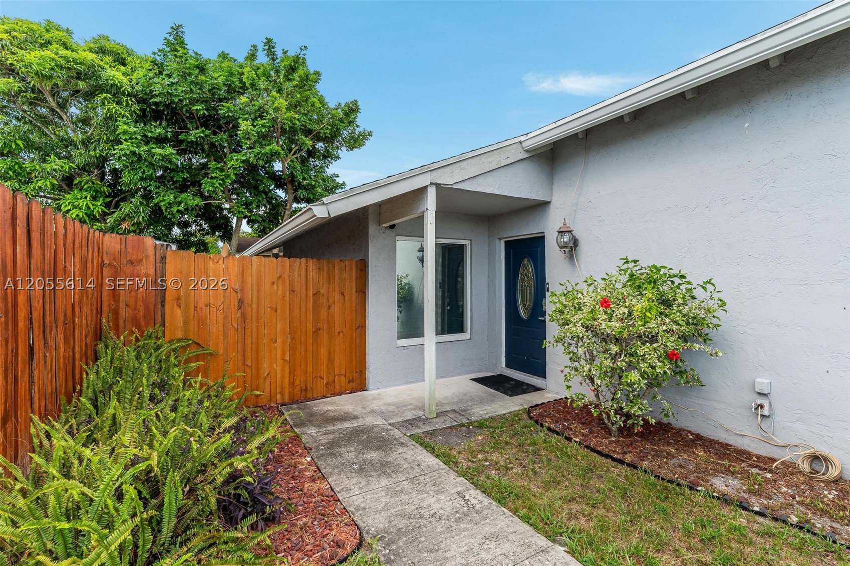8250 SW 3rd Pl, North Lauderdale FL 33068
