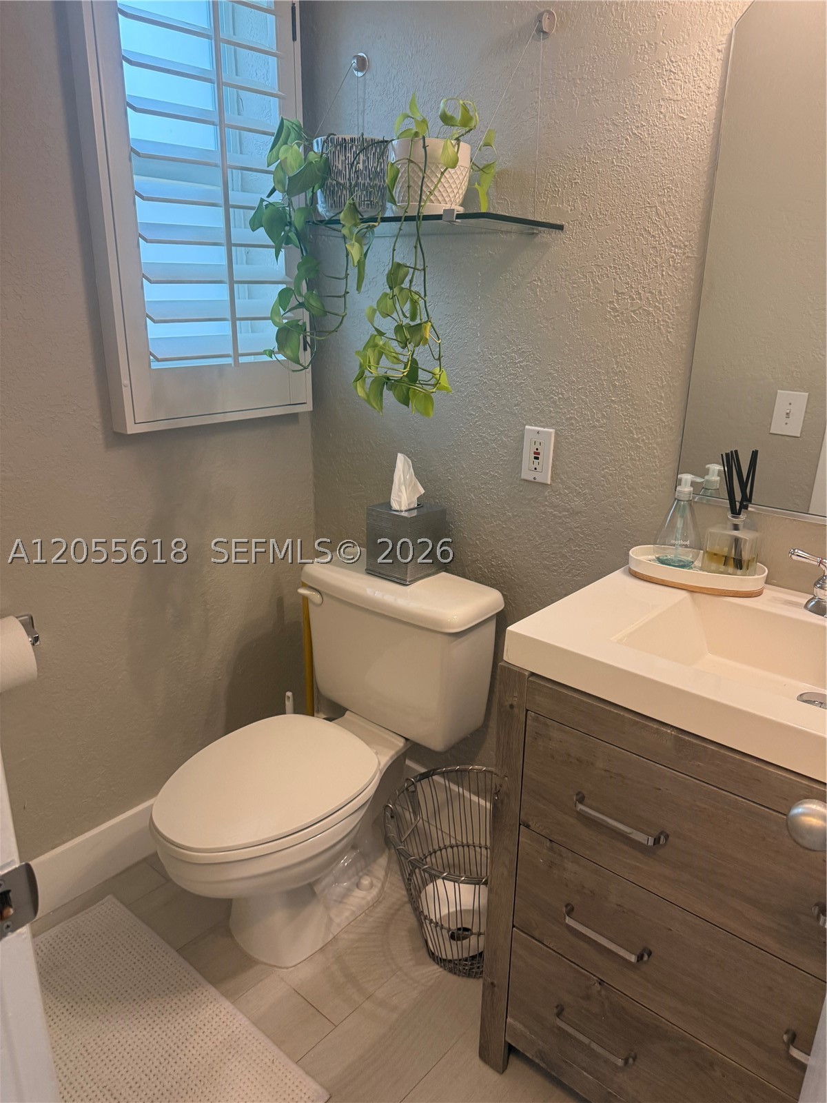 6709 N Kendall Dr #220, Pinecrest FL 33156