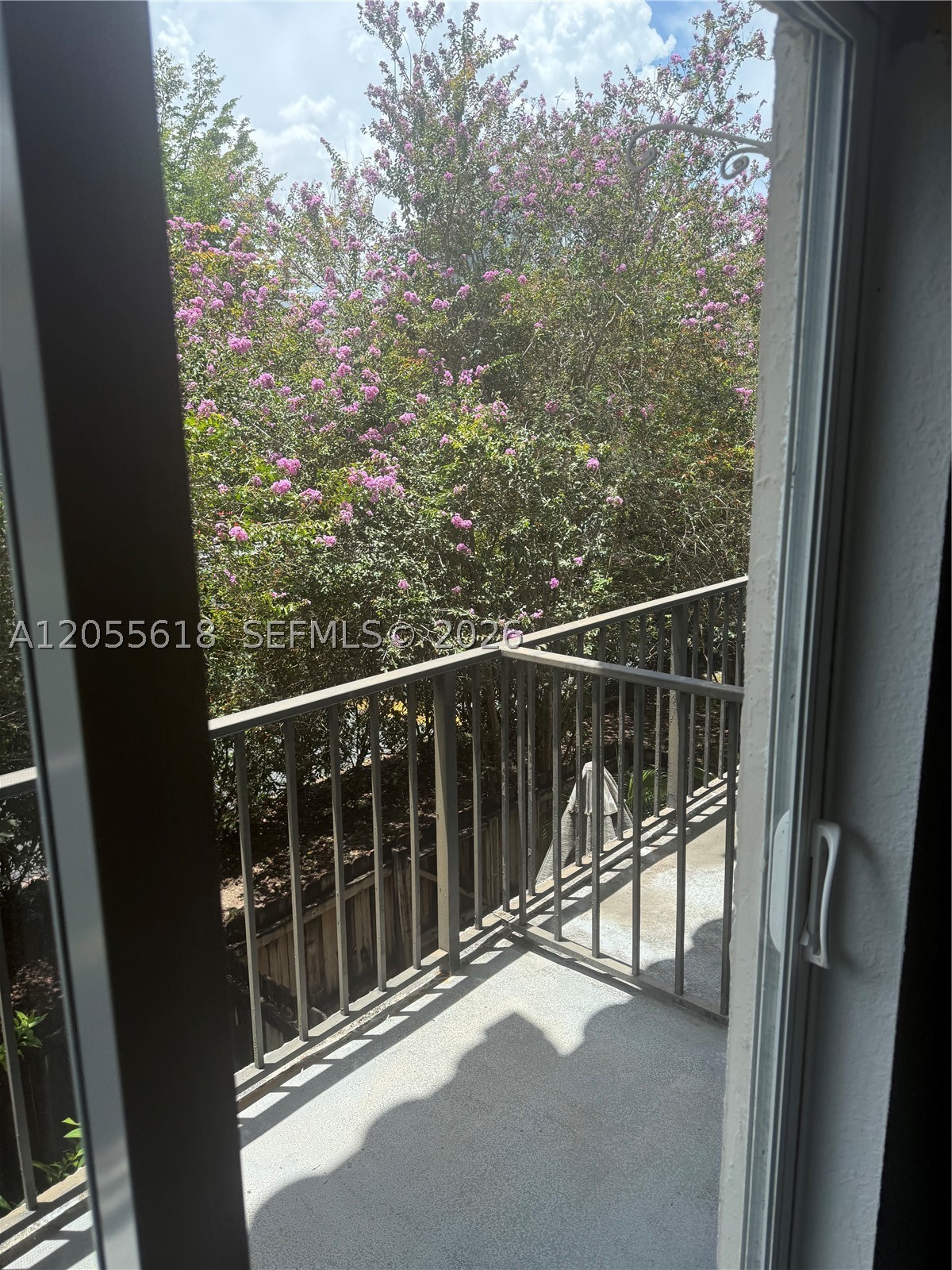6709 N Kendall Dr #220, Pinecrest FL 33156