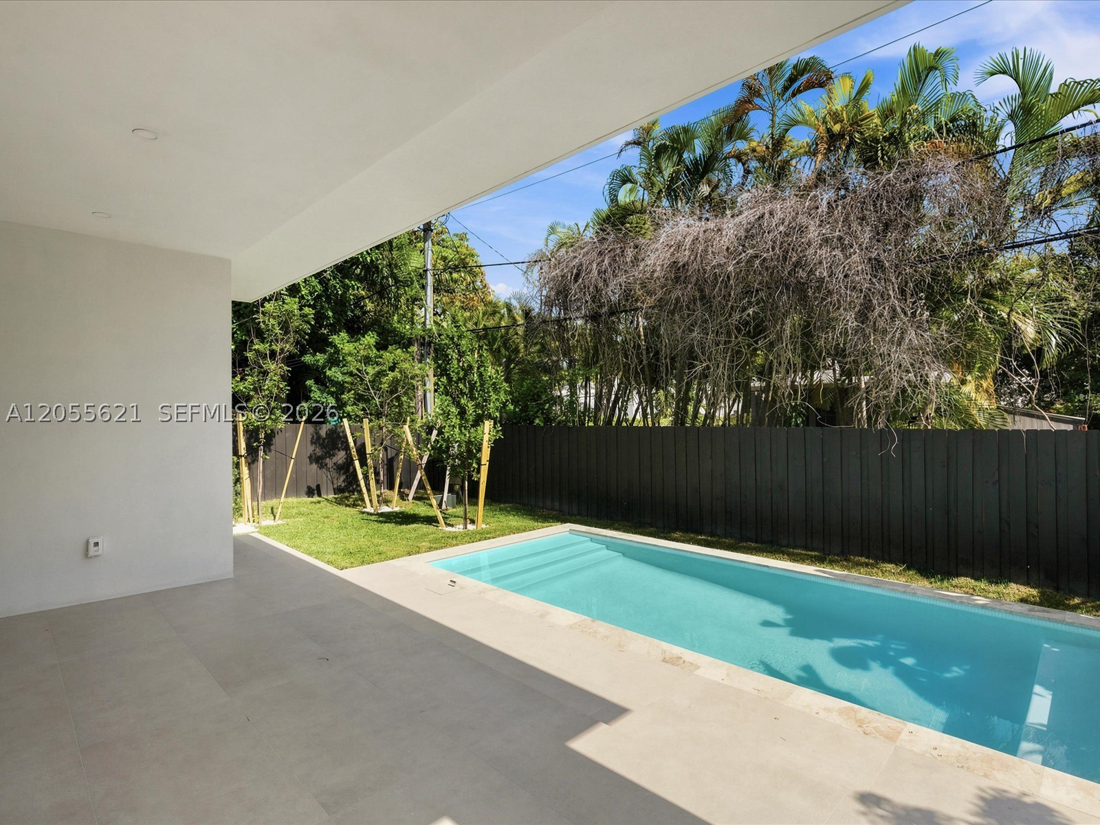 1621 SW 11th Ter, Miami FL 33135