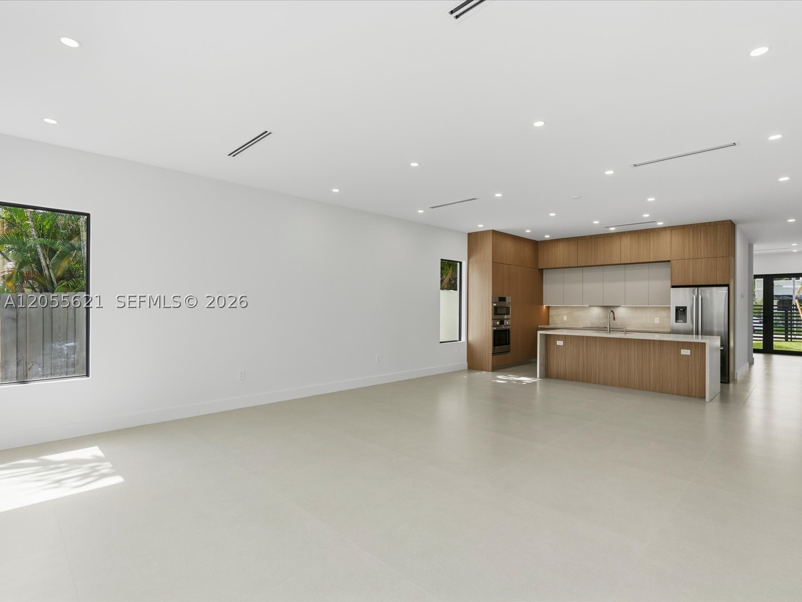 1621 SW 11th Ter, Miami FL 33135
