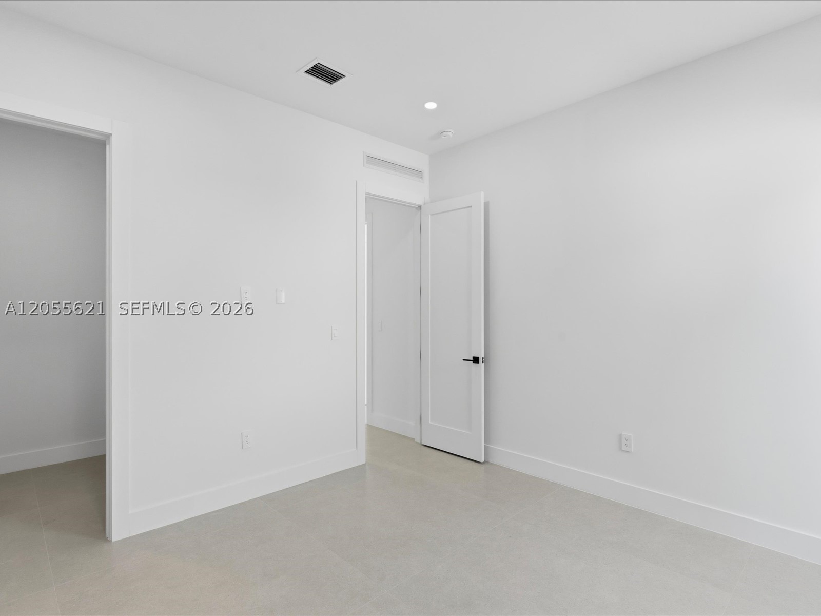 1621 SW 11th Ter, Miami FL 33135