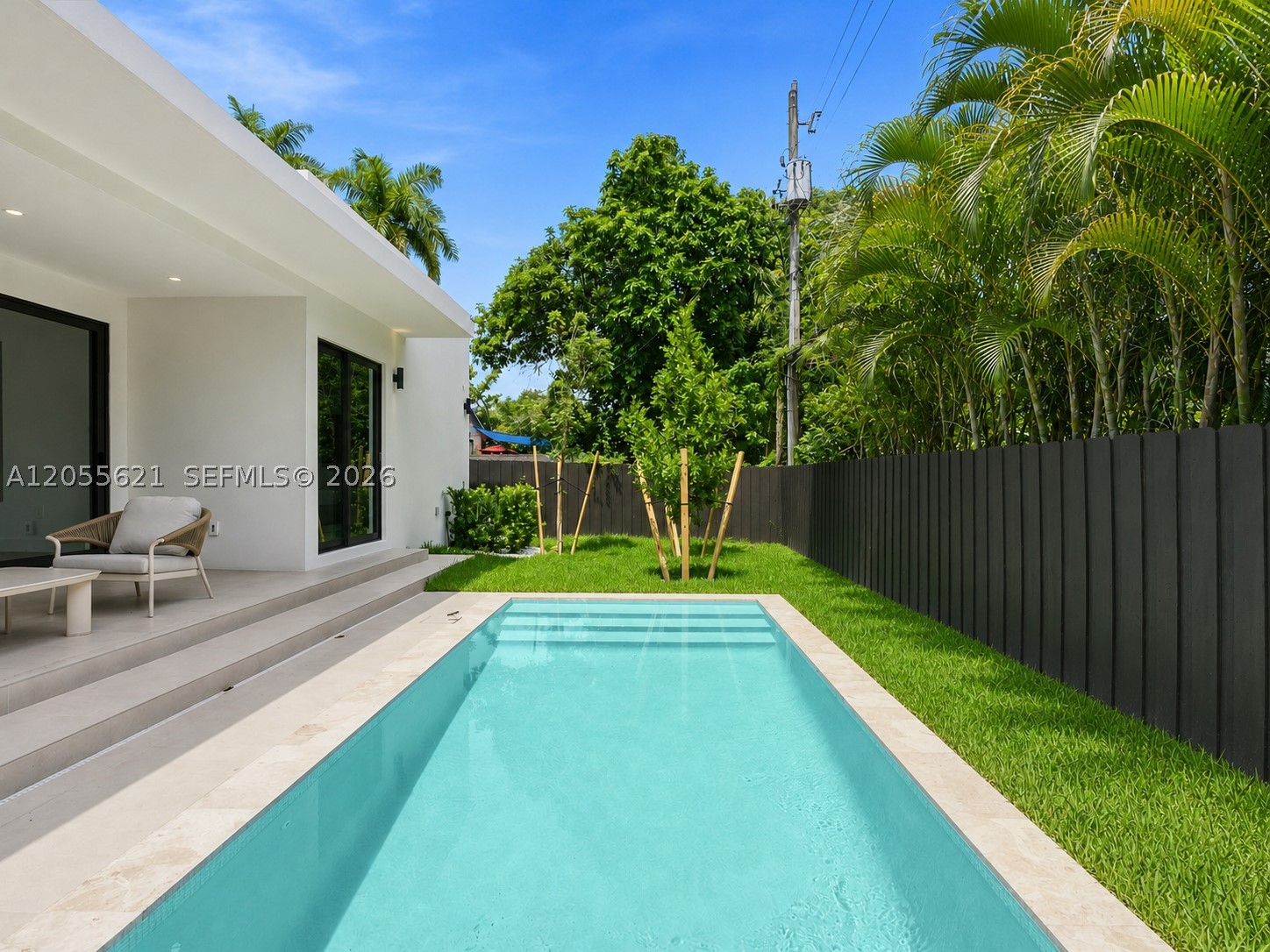 1621 SW 11th Ter, Miami FL 33135