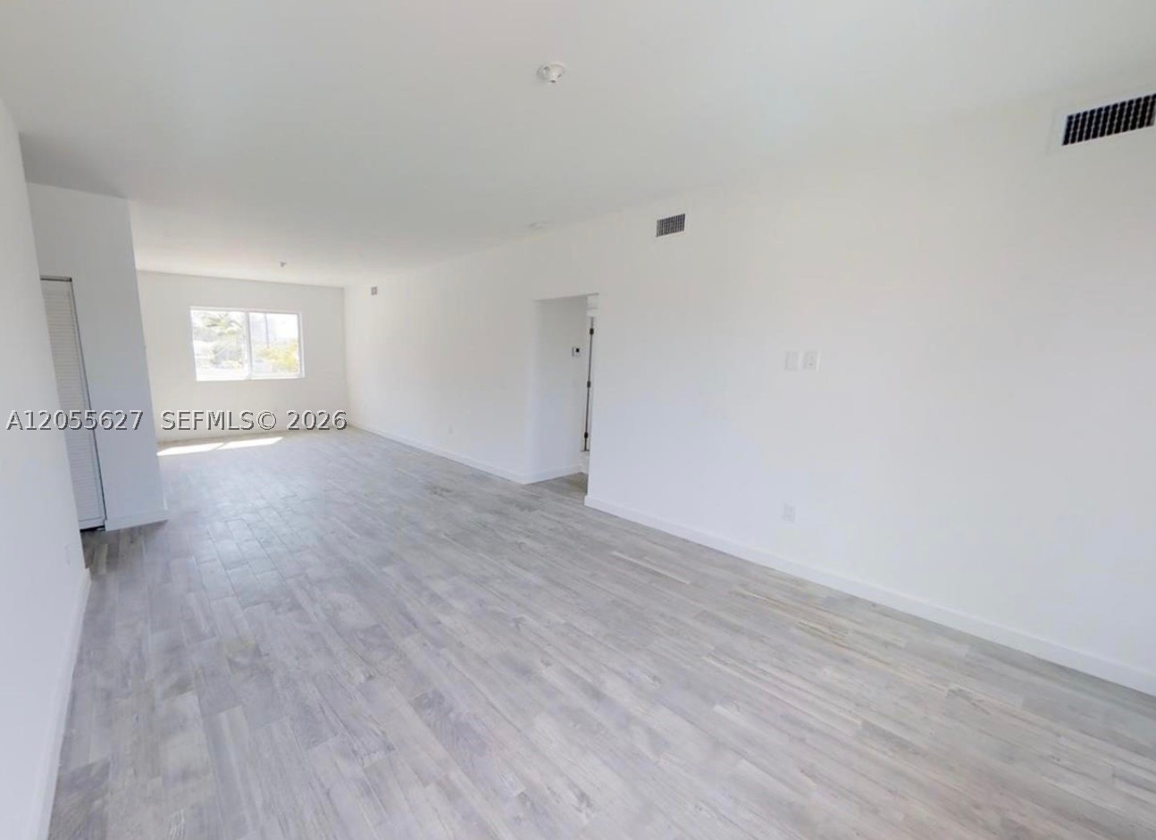 321 S Shore Dr #12, Miami Beach FL 33141