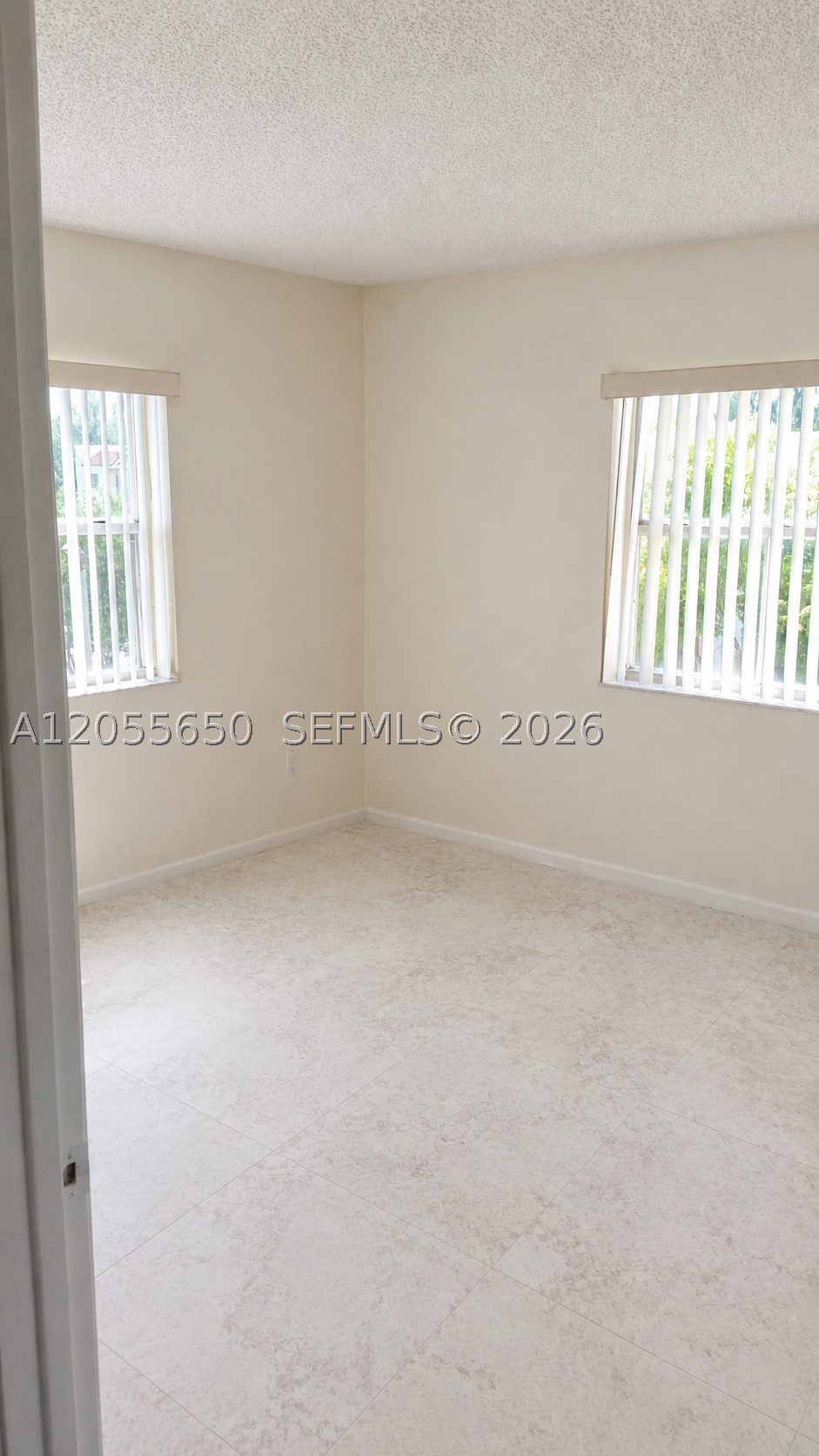 8260 SW 210th St #309, Cutler Bay FL 33189