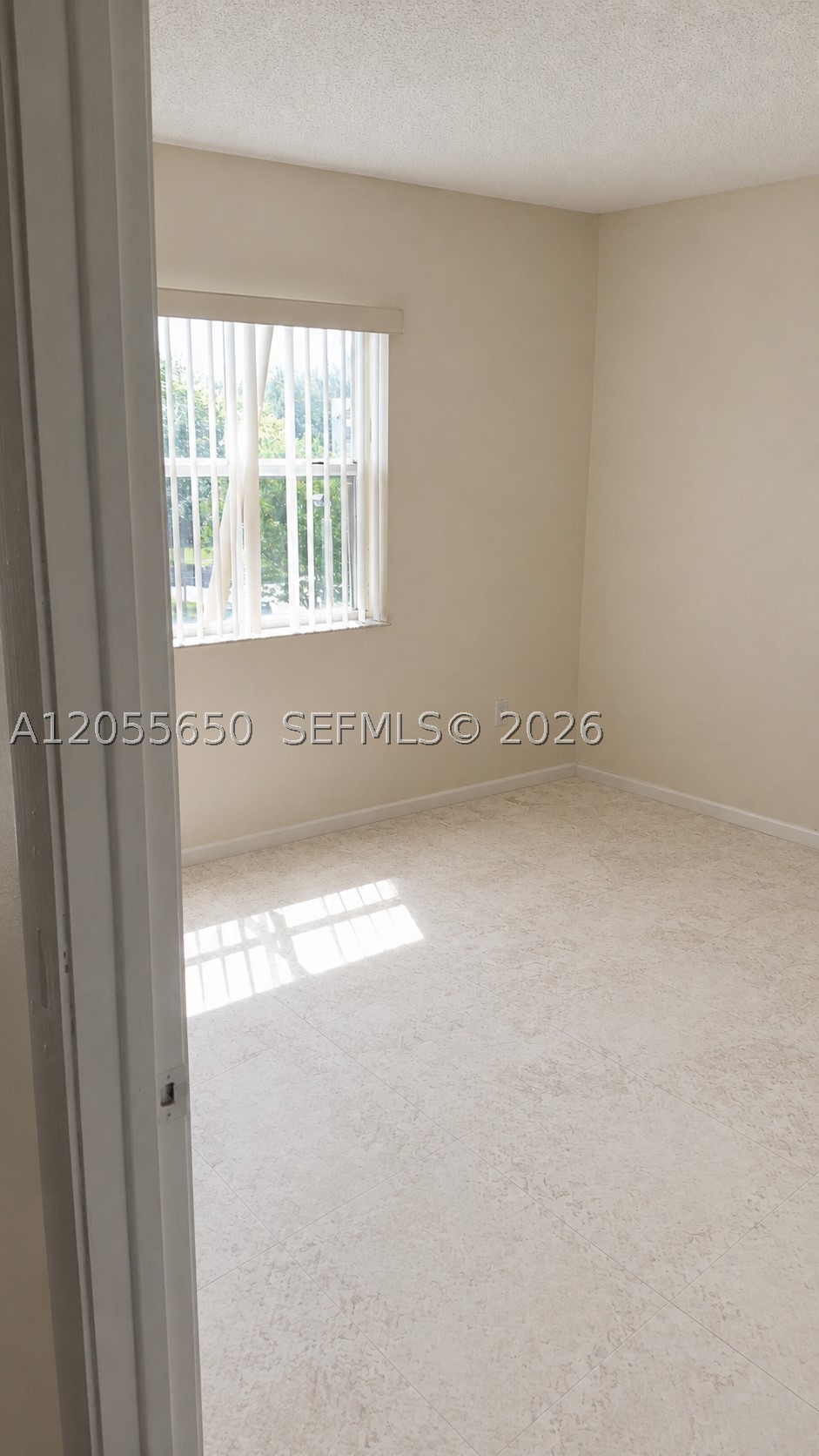 8260 SW 210th St #309, Cutler Bay FL 33189