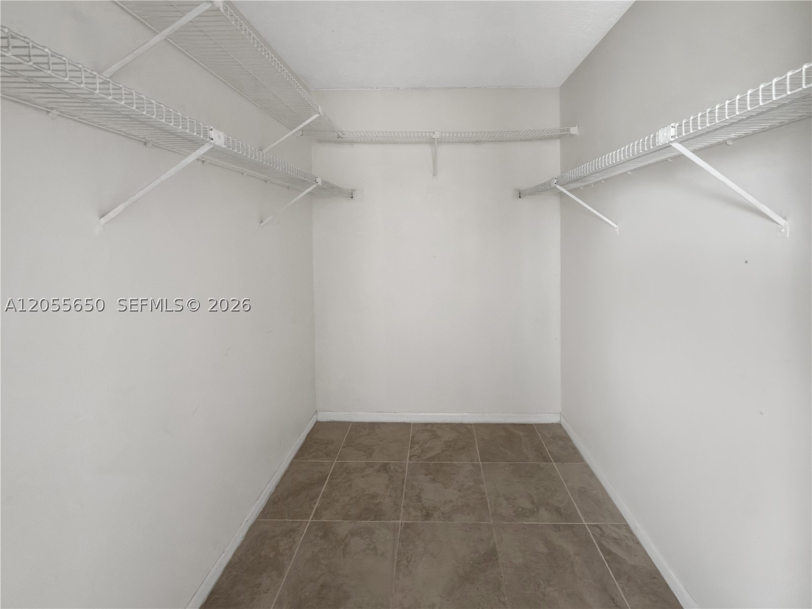 8260 SW 210th St #309, Cutler Bay FL 33189