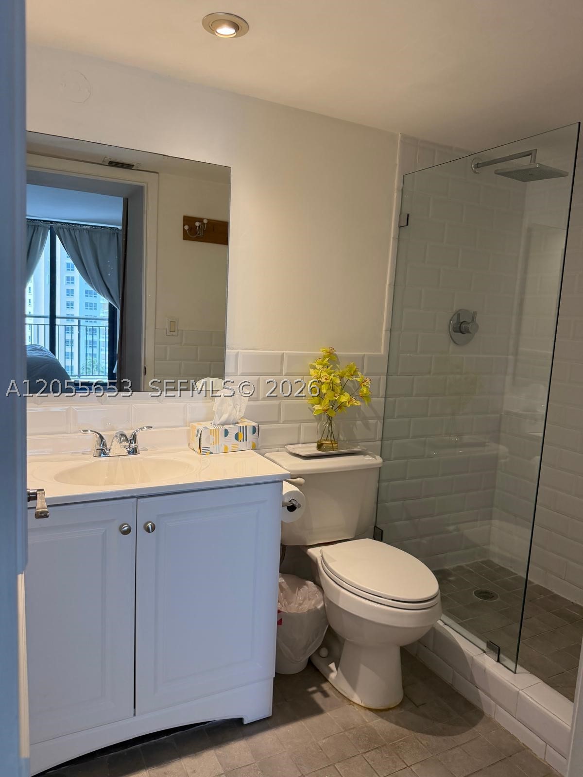 540 Brickell Key Dr #1418, Miami FL 33131