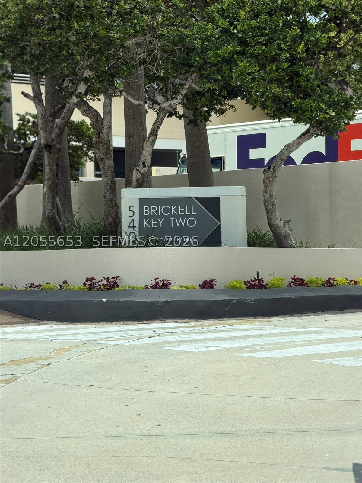 540 Brickell Key Dr #1418, Miami FL 33131