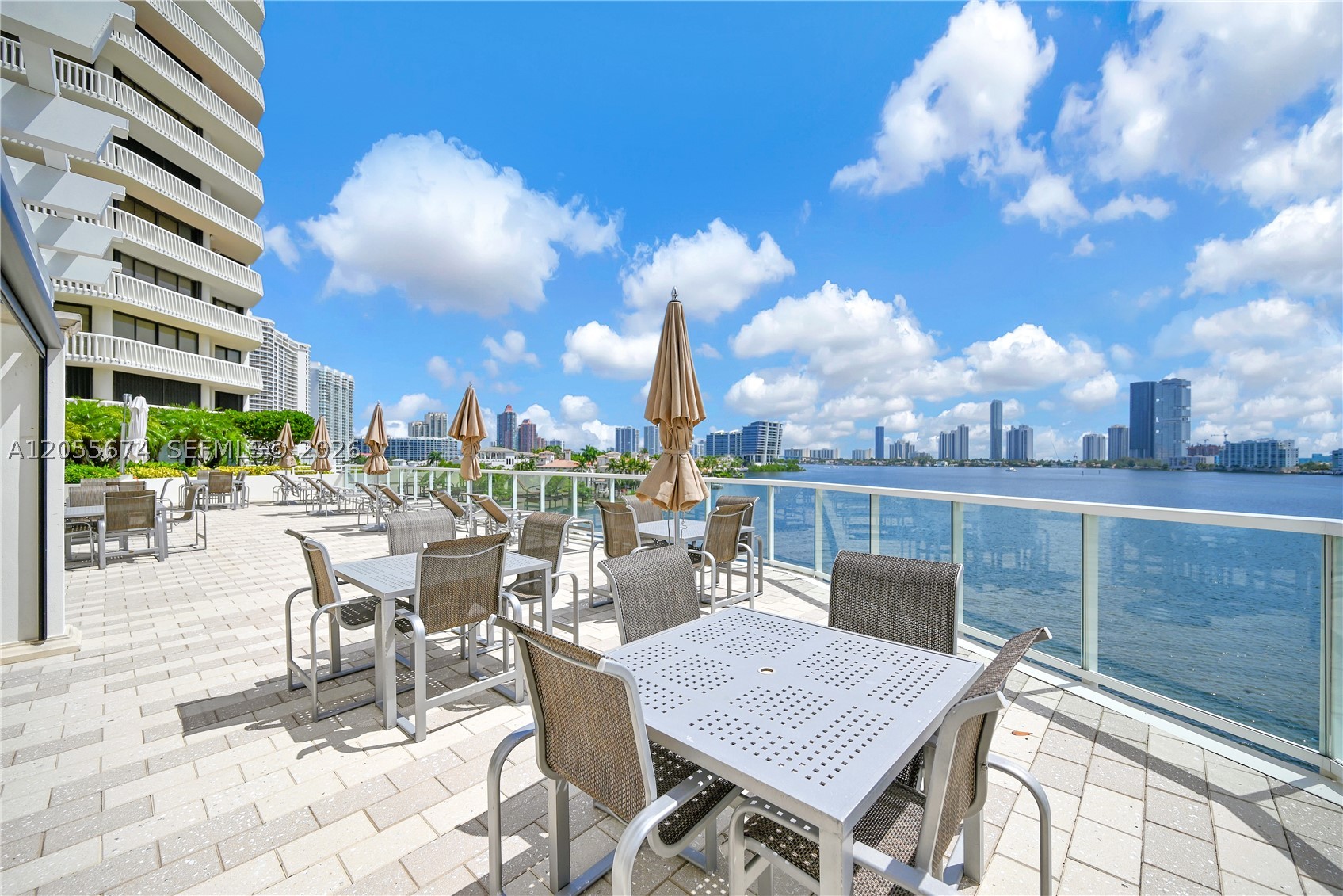 3000 Island Blvd #505, Aventura FL 33160