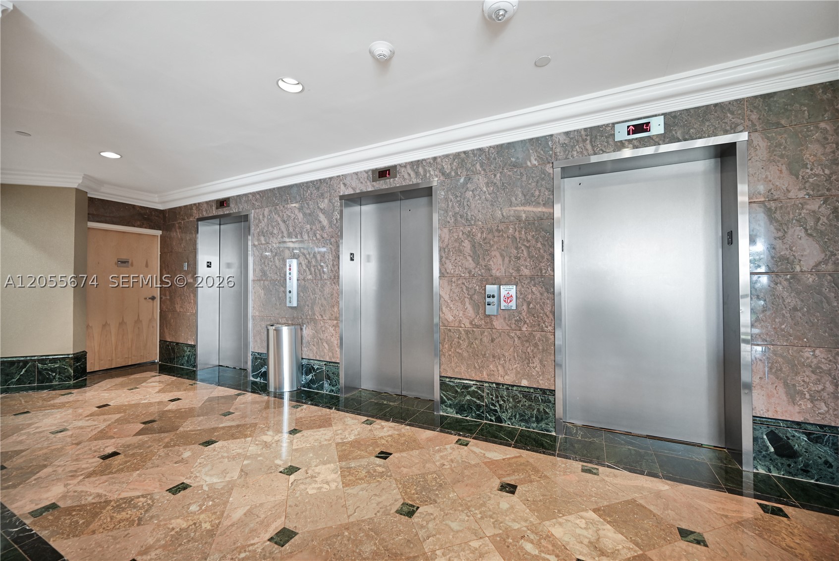 3000 Island Blvd #505, Aventura FL 33160