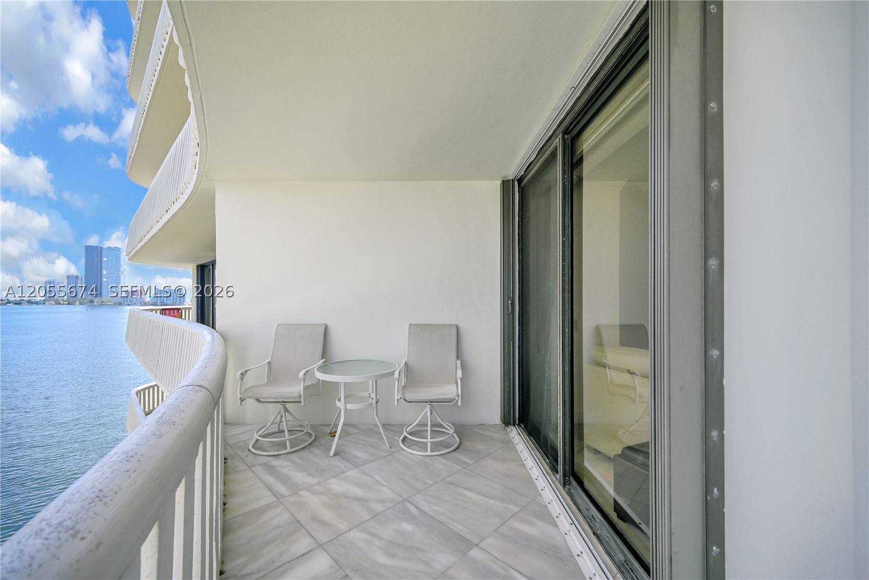 3000 Island Blvd #505, Aventura FL 33160