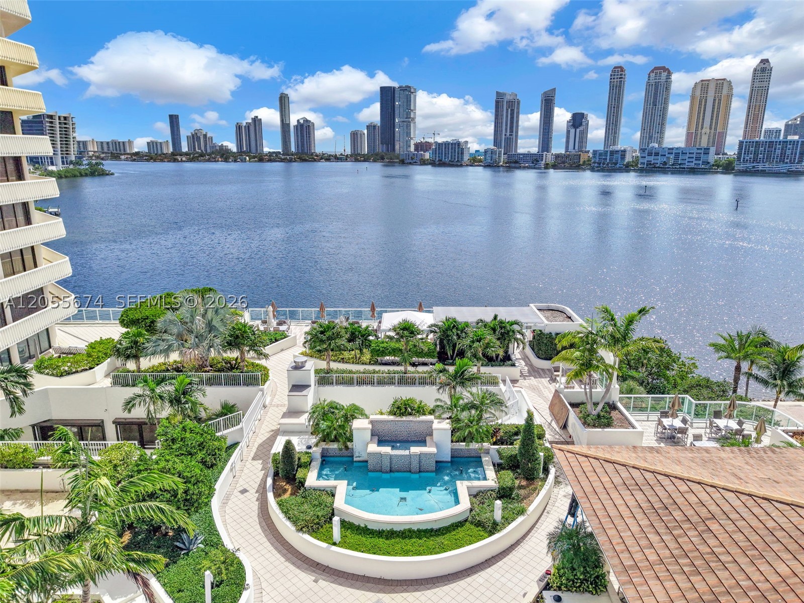 3000 Island Blvd #505, Aventura FL 33160