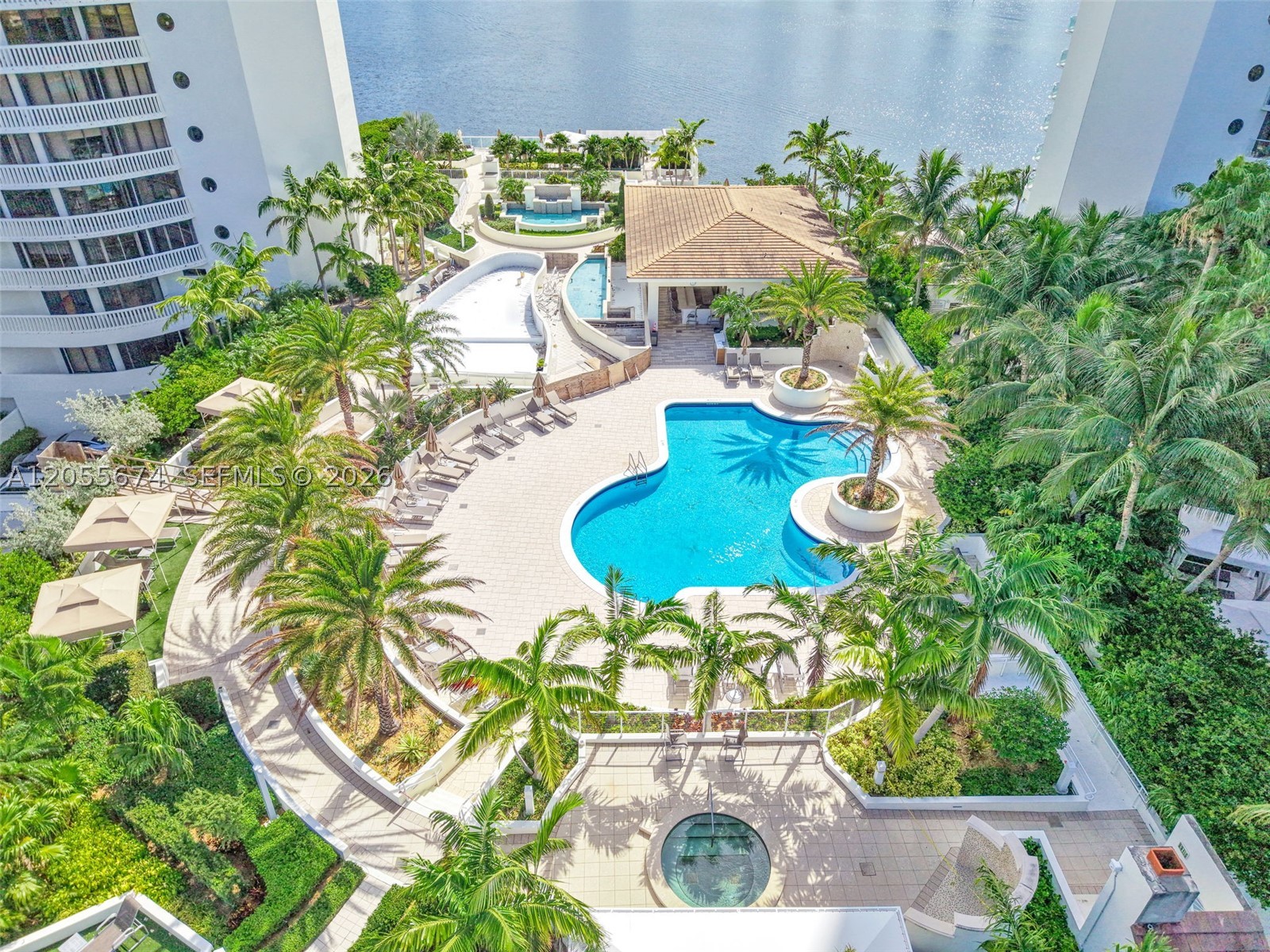 3000 Island Blvd #505, Aventura FL 33160