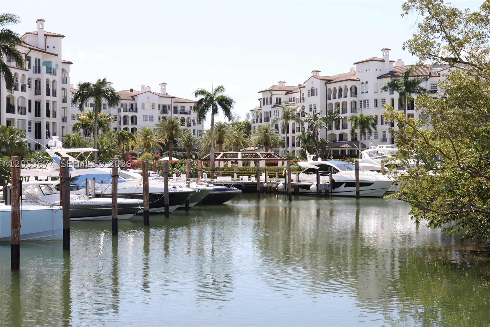 3000 Island Blvd #505, Aventura FL 33160