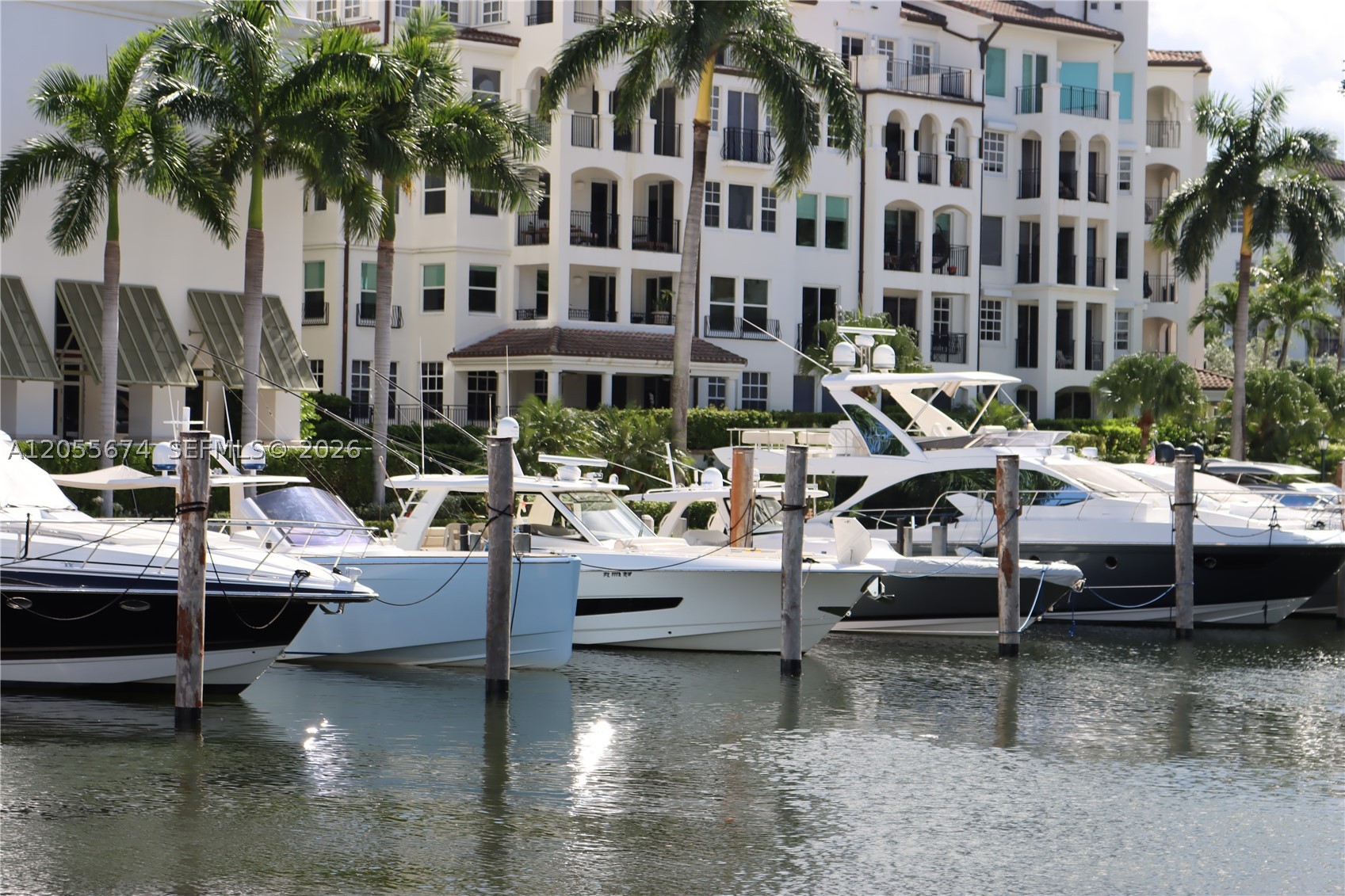 3000 Island Blvd #505, Aventura FL 33160