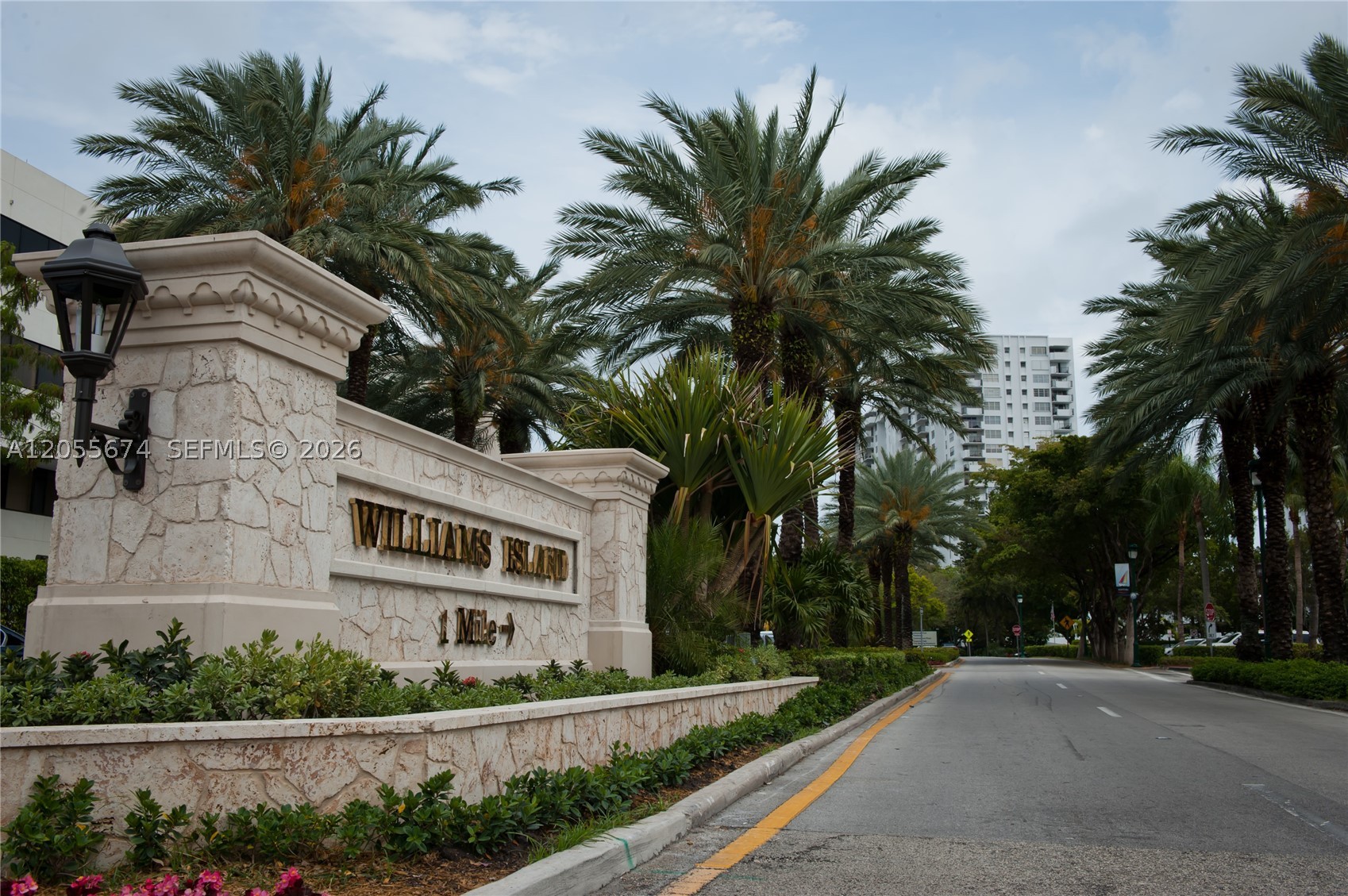 3000 Island Blvd #505, Aventura FL 33160