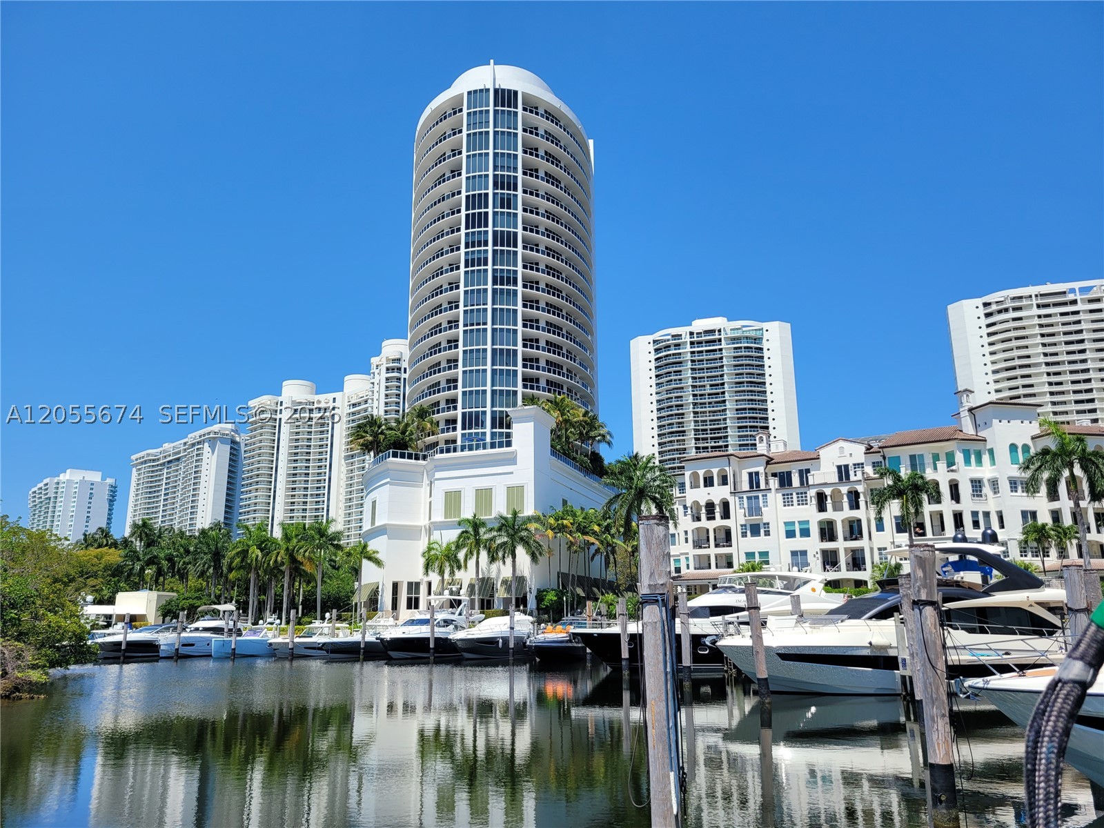 3000 Island Blvd #505, Aventura FL 33160