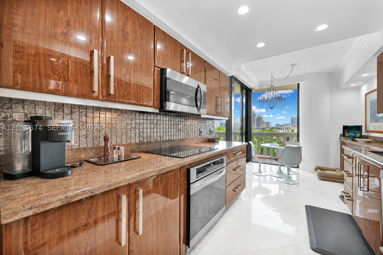 3000 Island Blvd #505, Aventura FL 33160