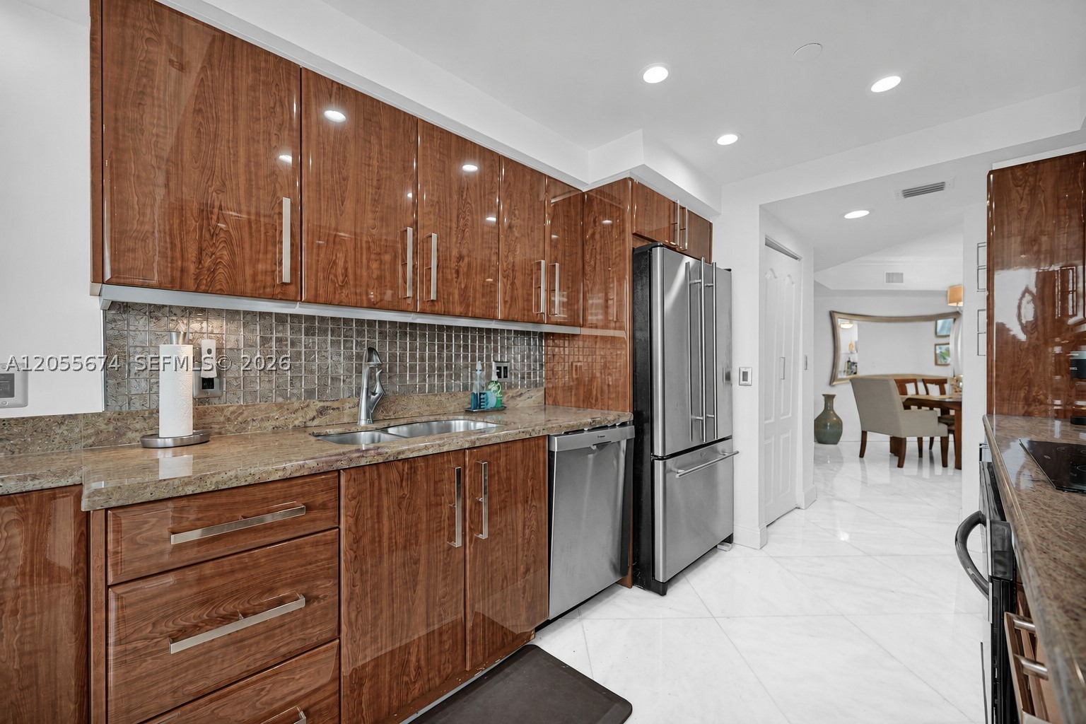 3000 Island Blvd #505, Aventura FL 33160