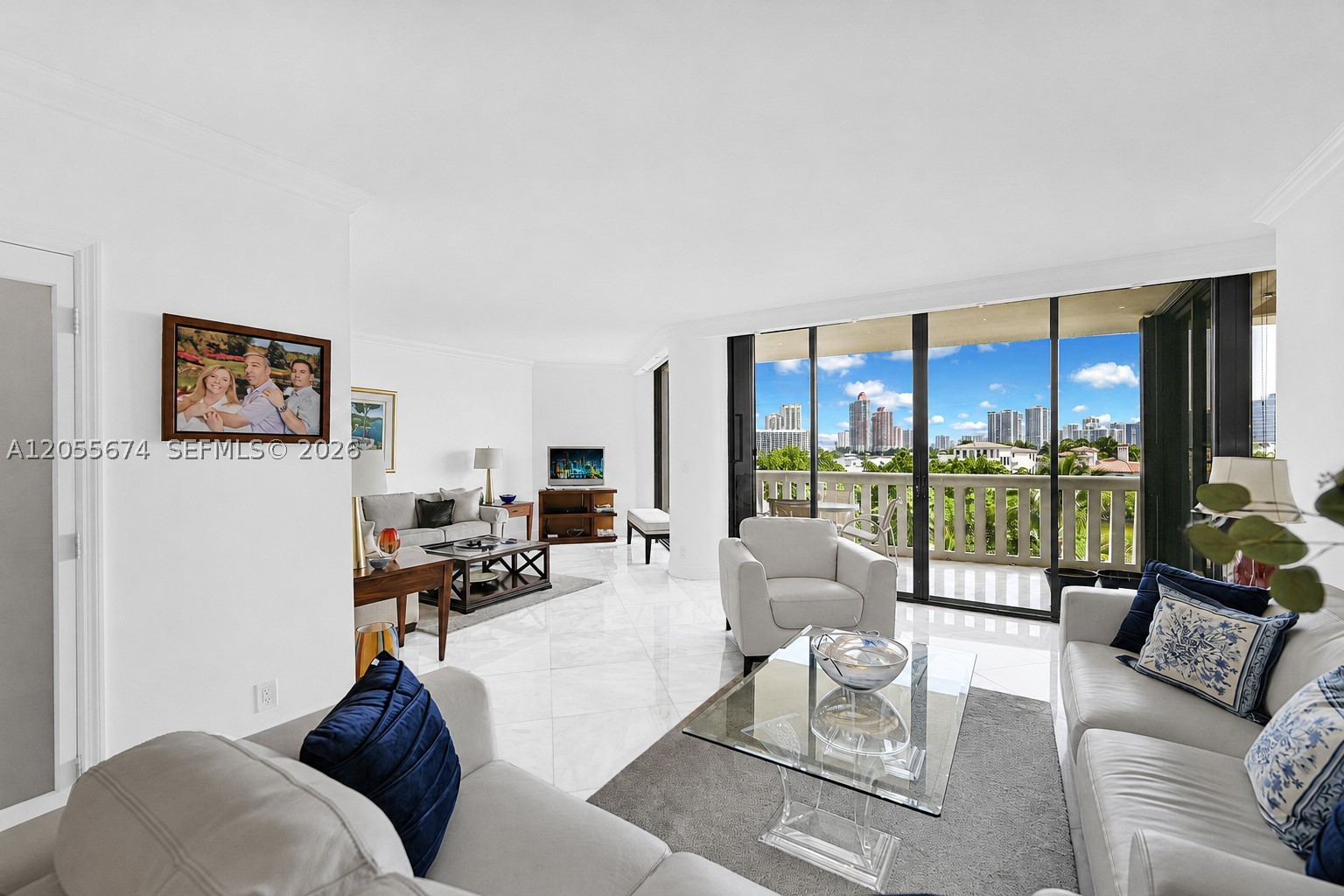 3000 Island Blvd #505, Aventura FL 33160