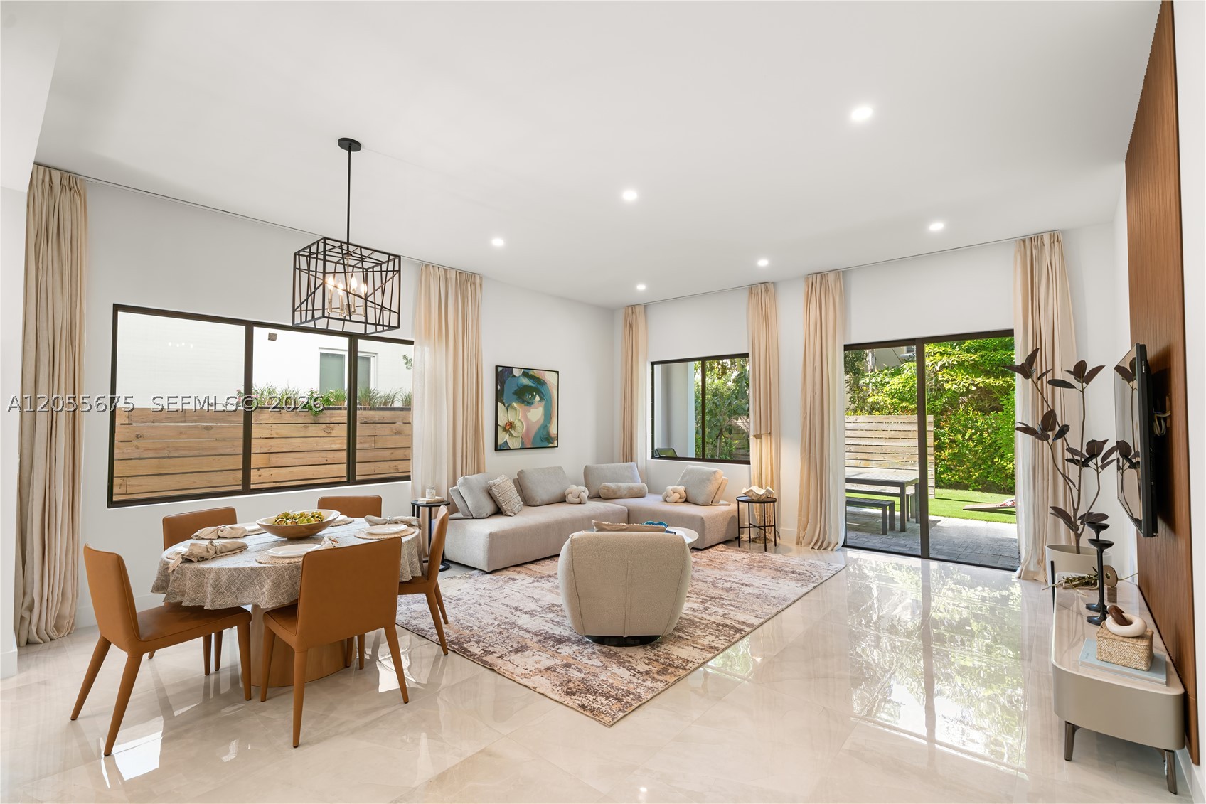 Fort Lauderdale FL 33304 - A12055675