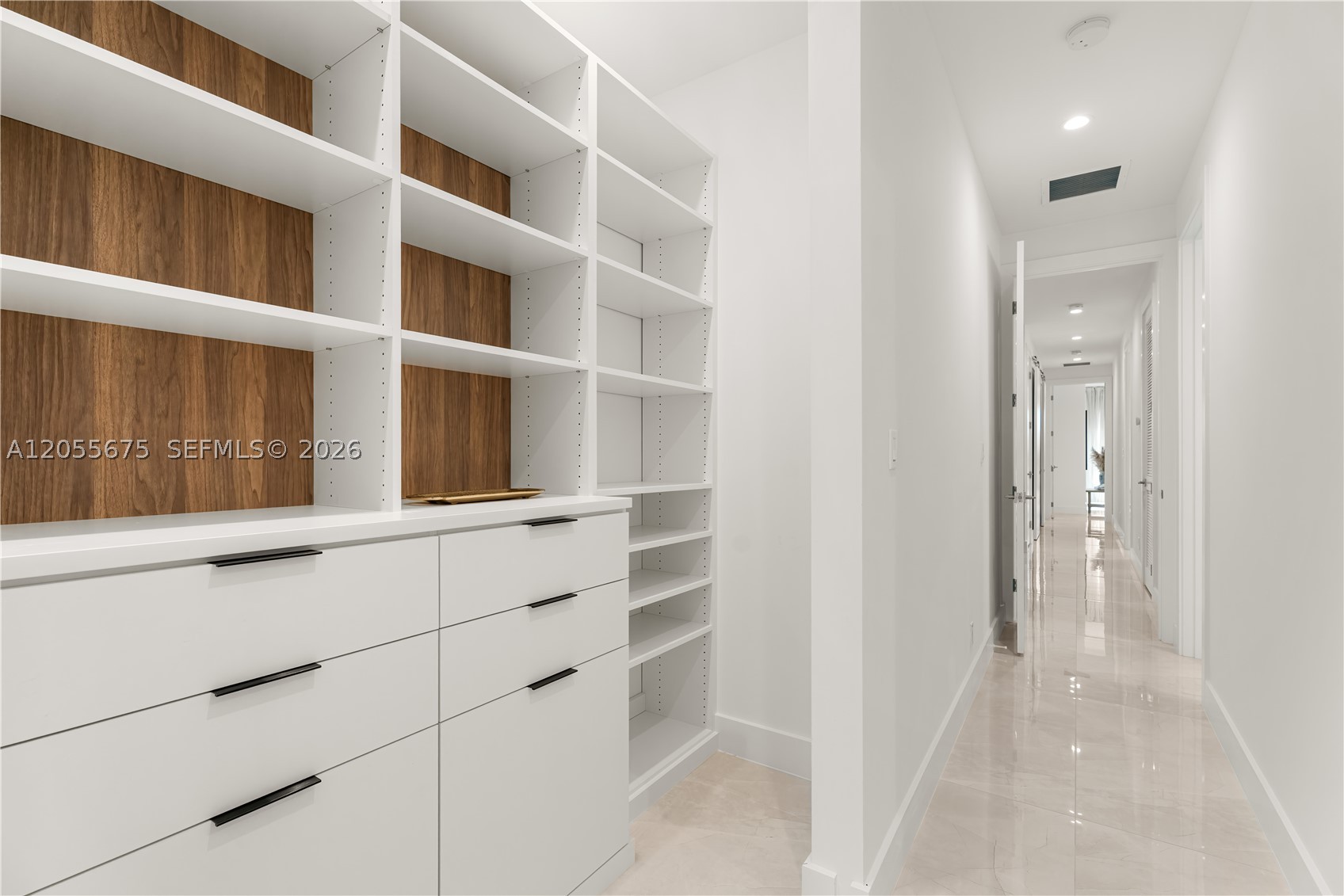 Fort Lauderdale FL 33304 - A12055675