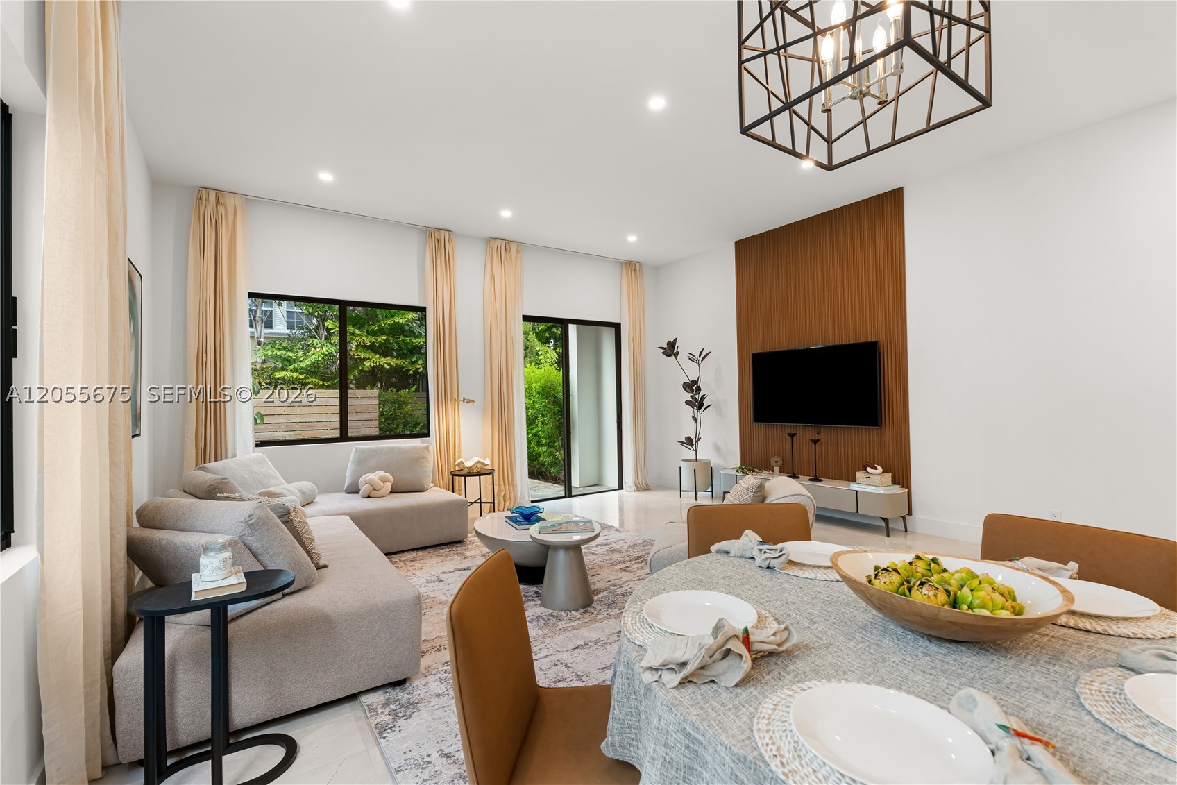 Fort Lauderdale FL 33304 - A12055675