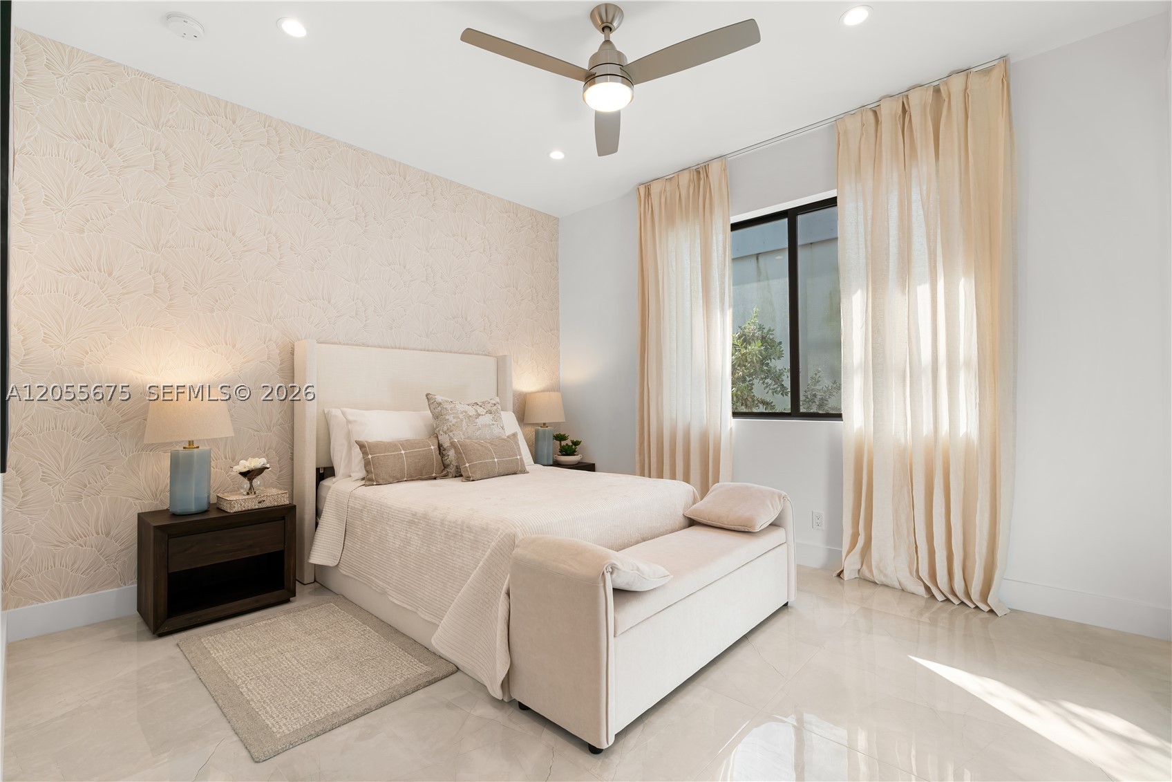 Fort Lauderdale FL 33304 - A12055675