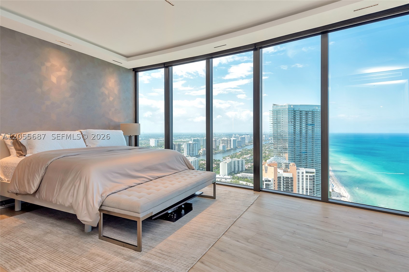 18555 Collins Ave #4705, Sunny Isles Beach FL 33160