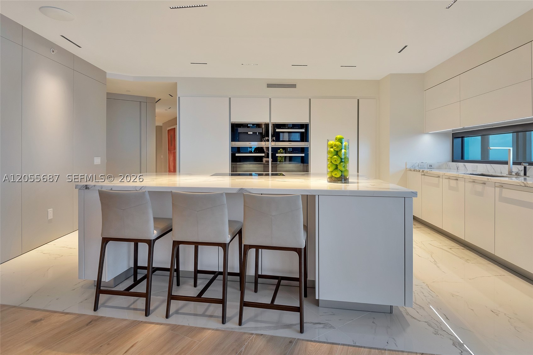 18555 Collins Ave #4705, Sunny Isles Beach FL 33160