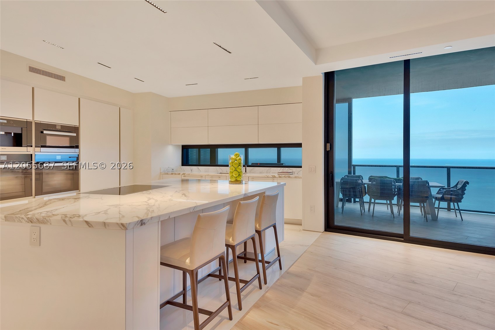 18555 Collins Ave #4705, Sunny Isles Beach FL 33160