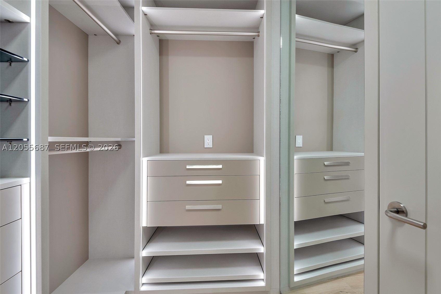 18555 Collins Ave #4705, Sunny Isles Beach FL 33160