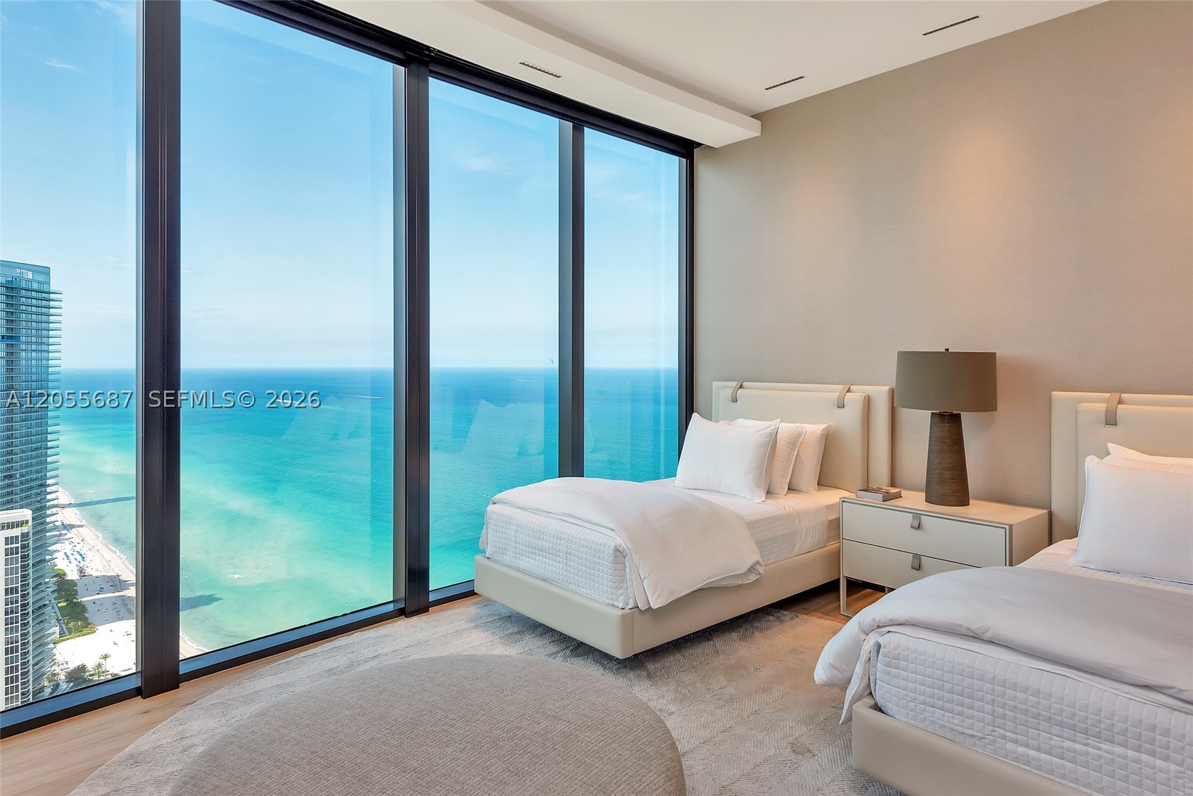 18555 Collins Ave #4705, Sunny Isles Beach FL 33160
