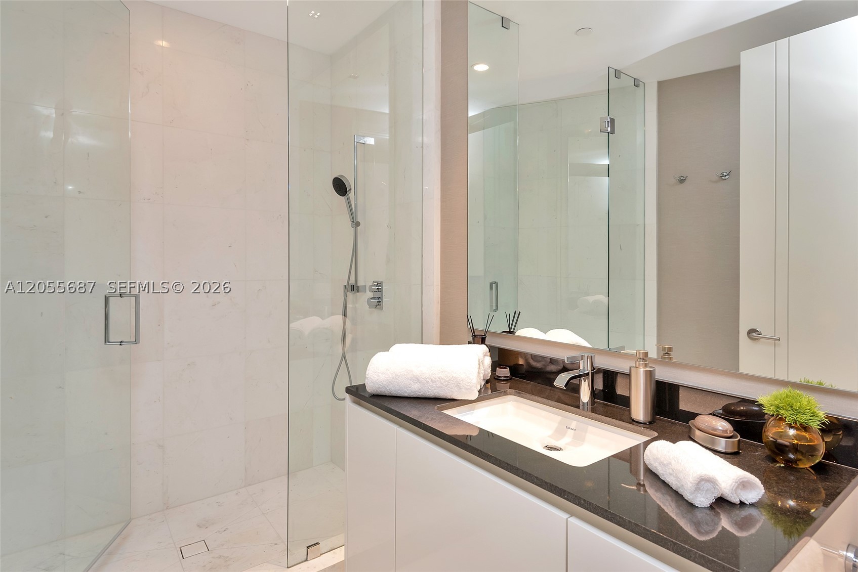 18555 Collins Ave #4705, Sunny Isles Beach FL 33160