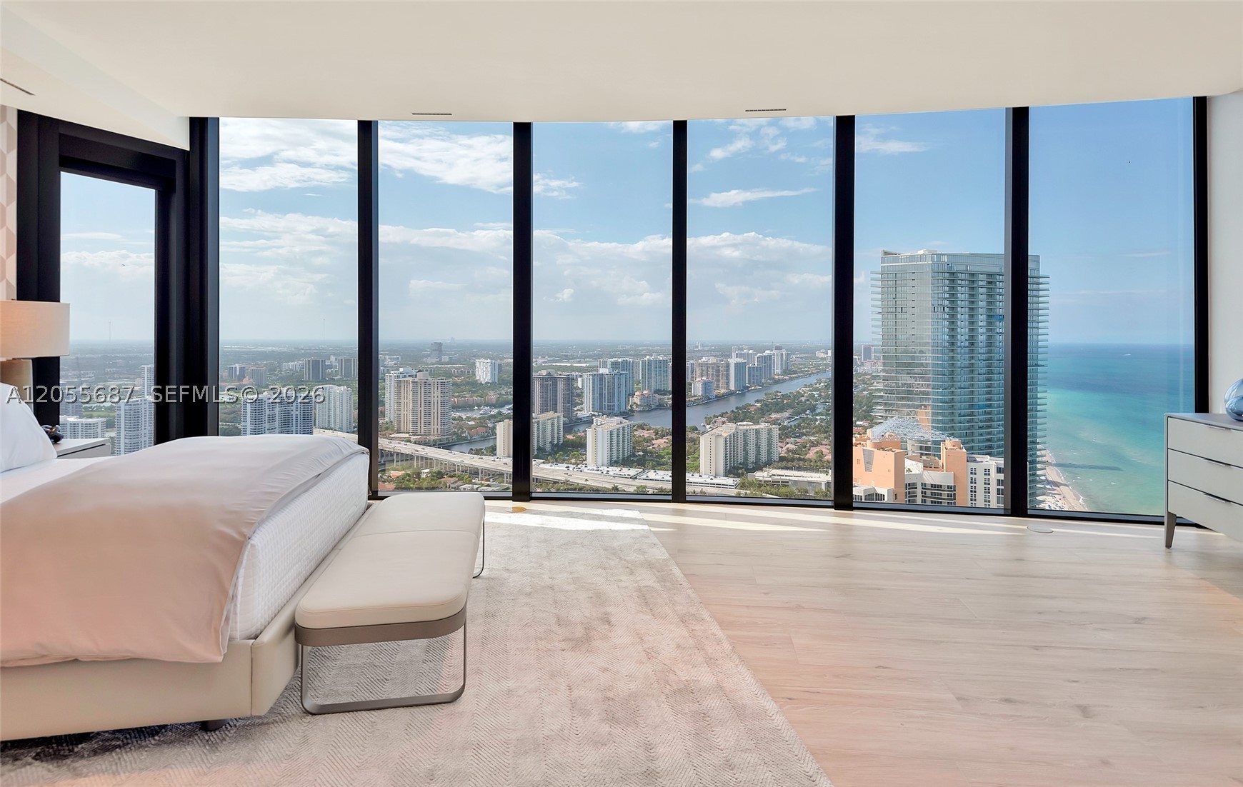 18555 Collins Ave #4705, Sunny Isles Beach FL 33160