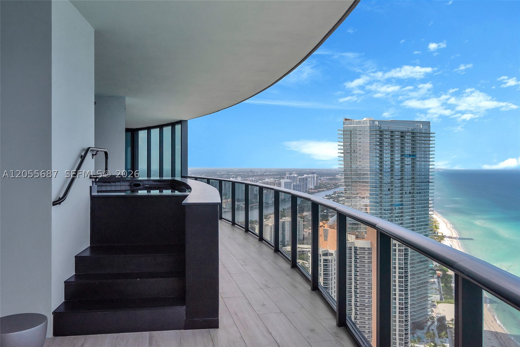 18555 Collins Ave #4705, Sunny Isles Beach FL 33160