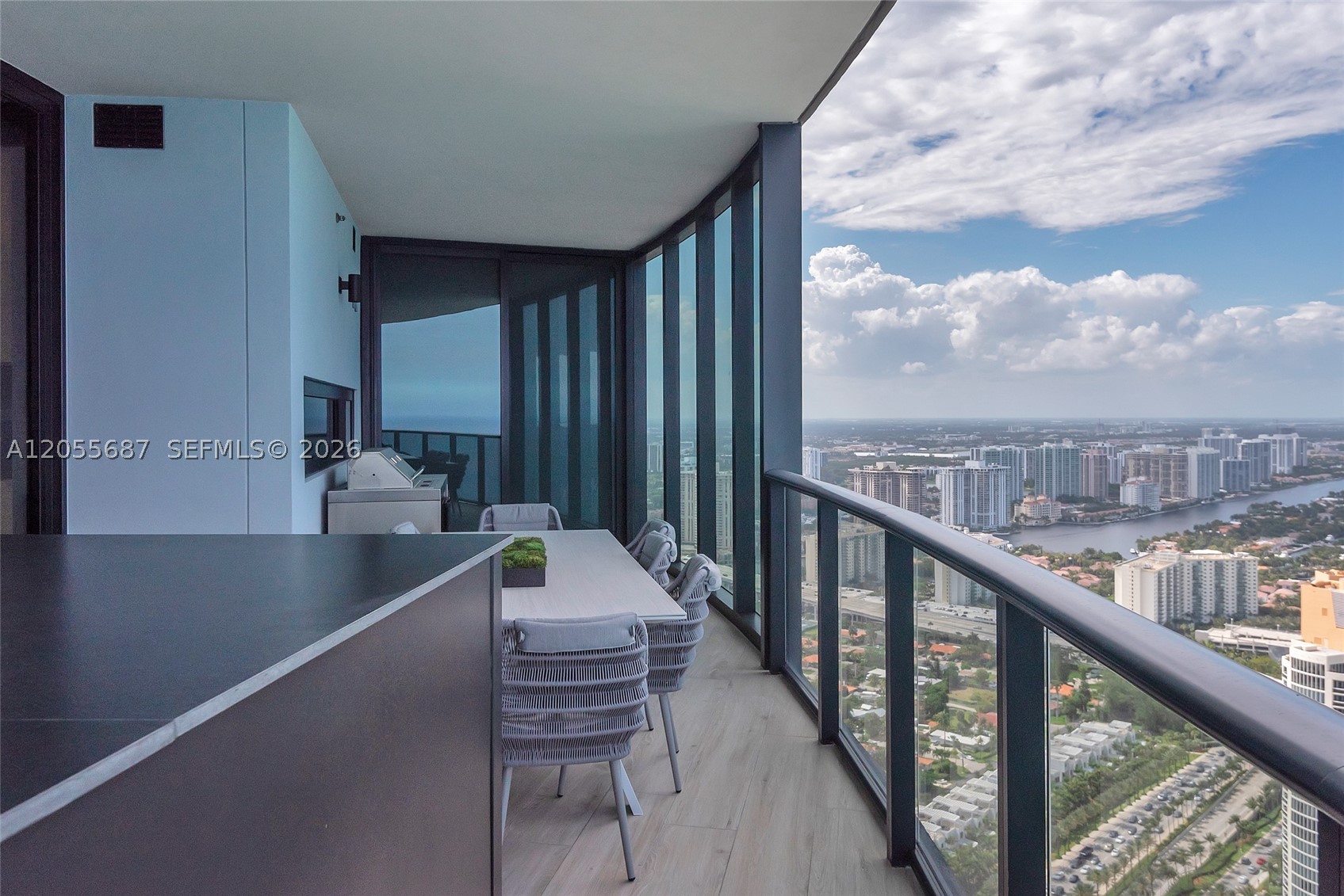 18555 Collins Ave #4705, Sunny Isles Beach FL 33160