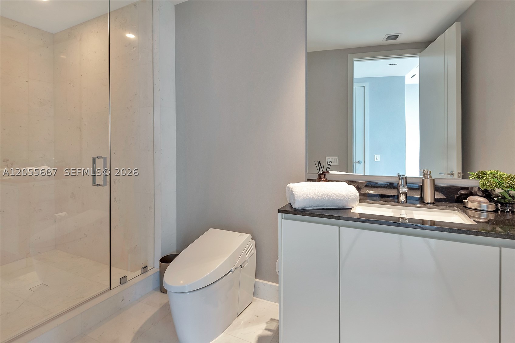 18555 Collins Ave #4705, Sunny Isles Beach FL 33160