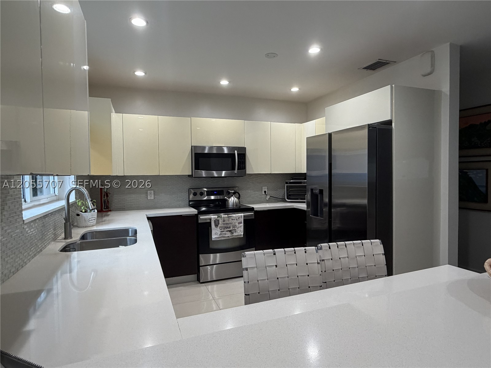 625 Bird Rd, Coral Gables FL 33146